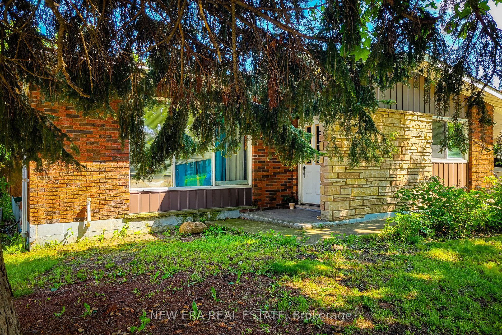 1 Vera Court, Hamilton, ON L8K 4G7 photo 2