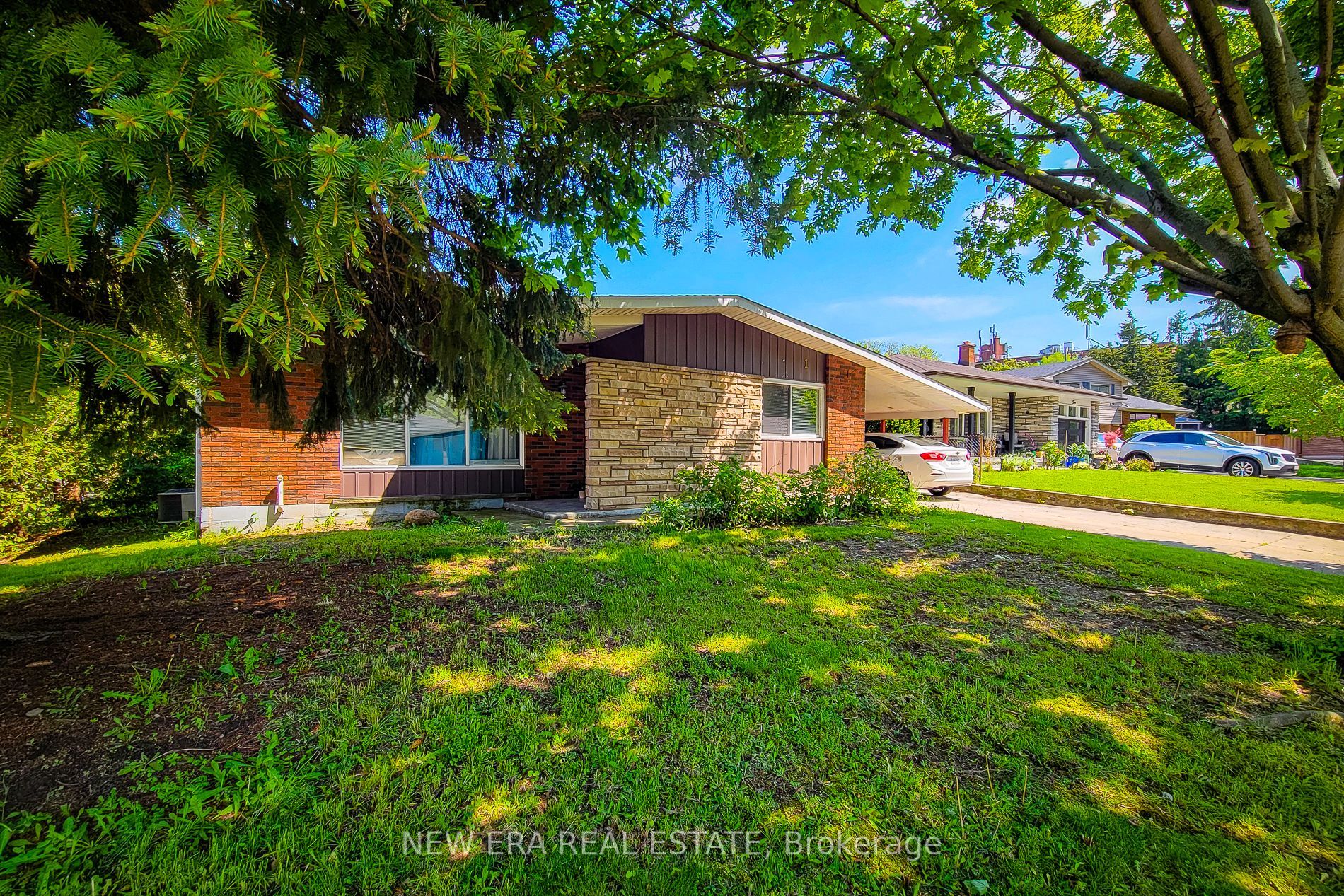 1 Vera Court, Hamilton, ON L8K 4G7 photo 3