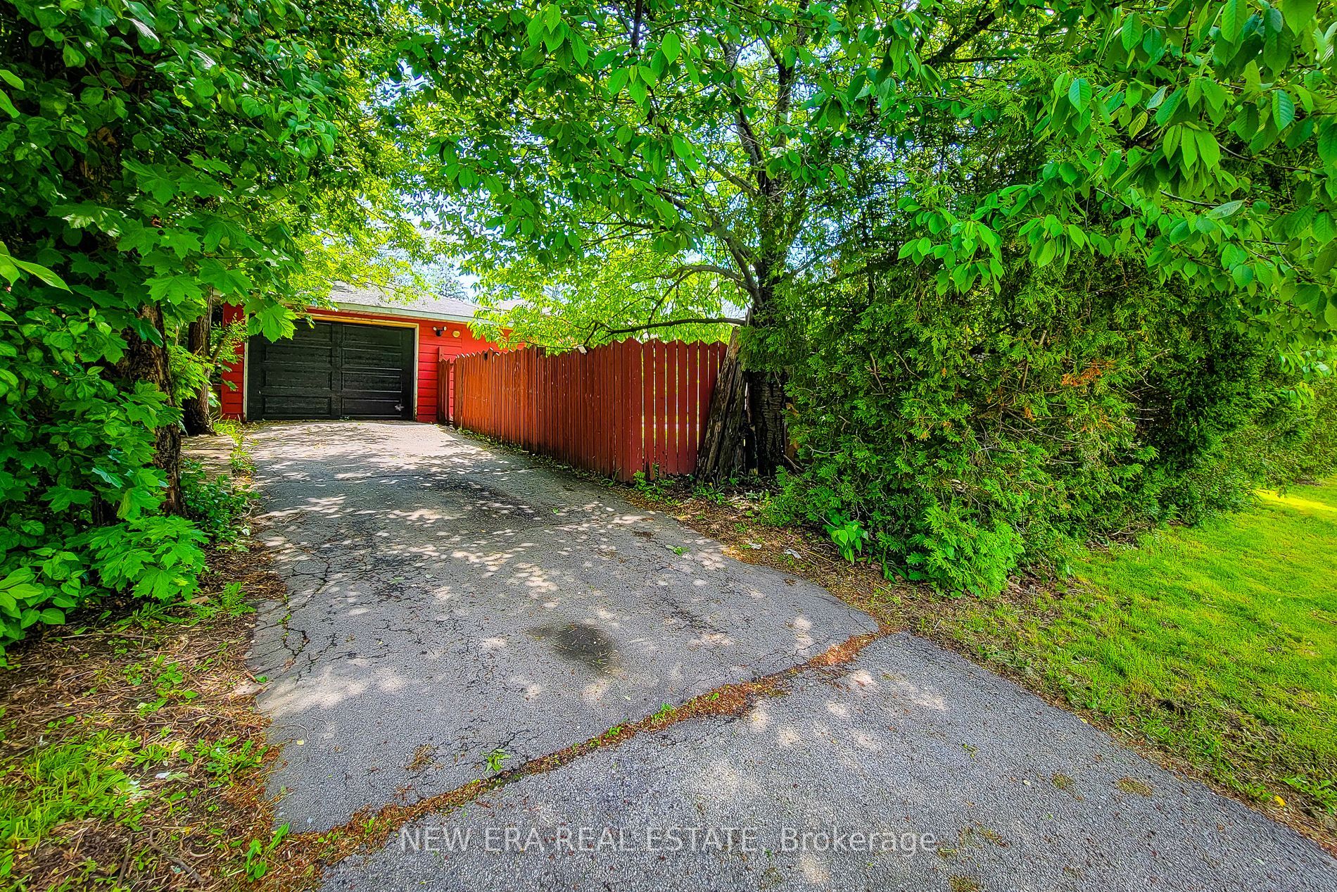 1 Vera Court, Hamilton, ON L8K 4G7 photo 4