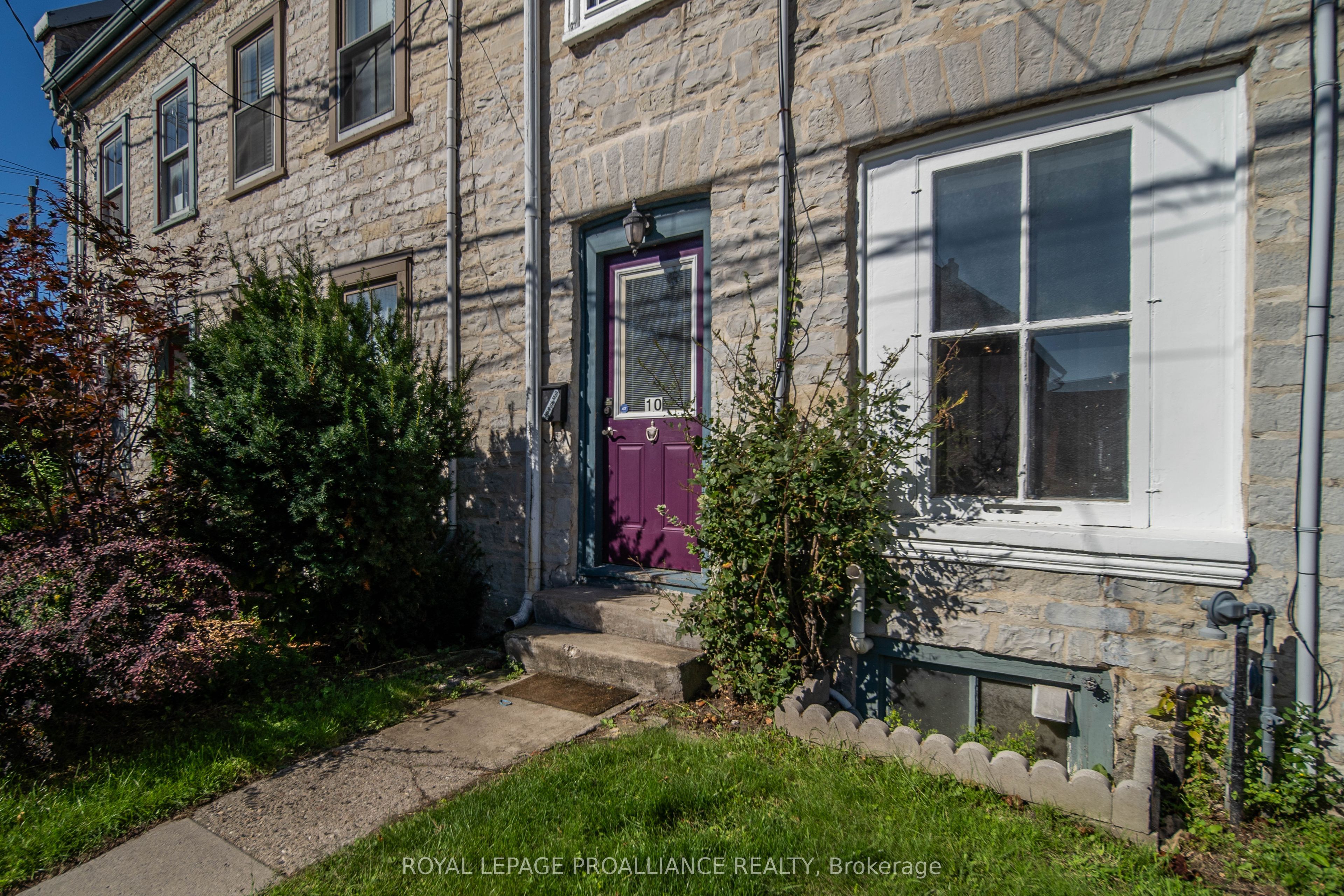 10 Rideau Street, Kingston, ON K7K 2Z6 photo 5