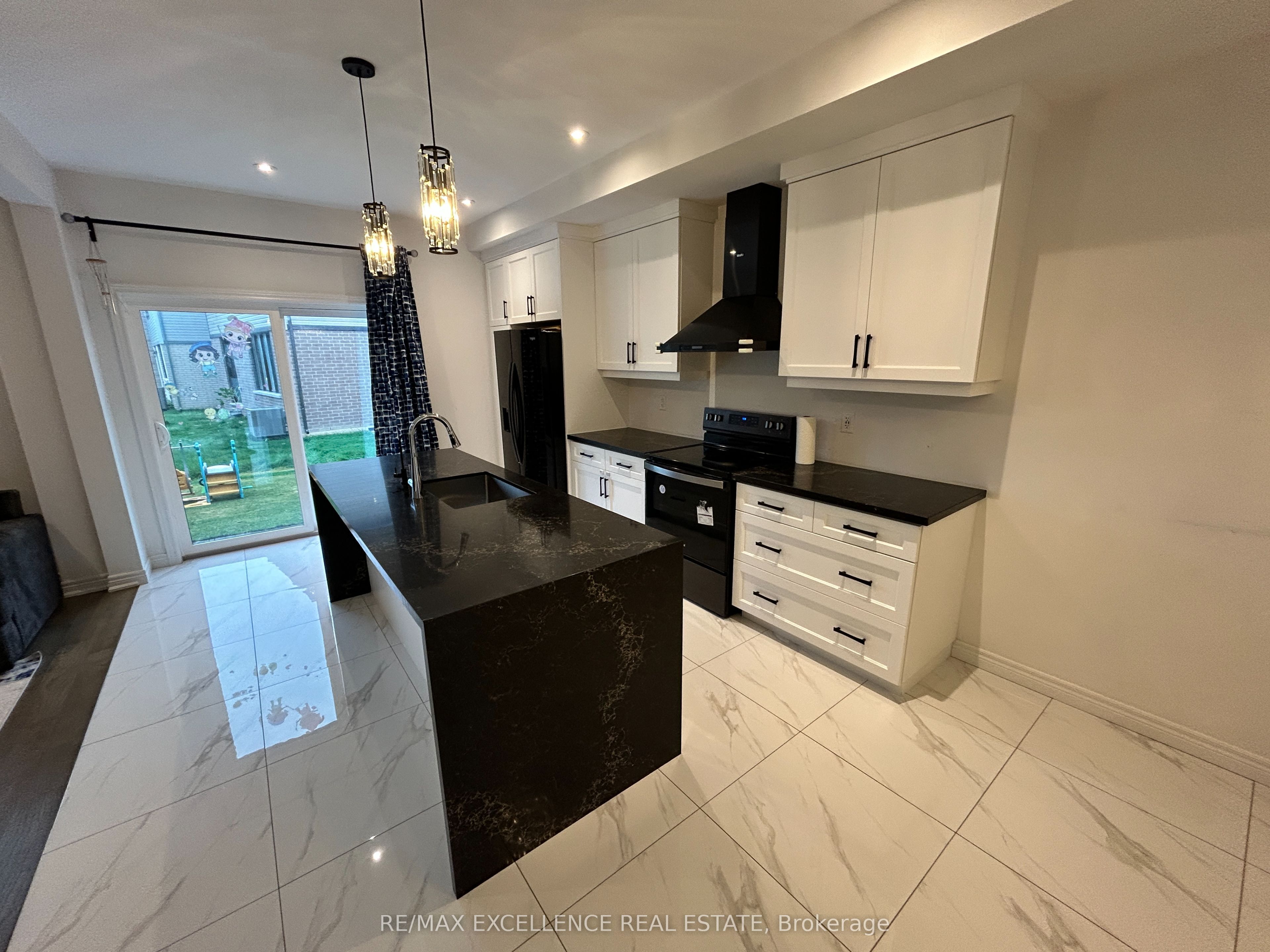 23 Broddy Avenue, Brantford, ON N3T 0V2 photo 5