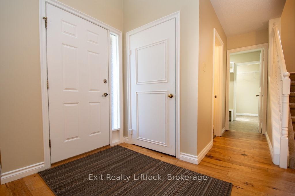 3133 Frances Stewart Road, Peterborough, ON K9H 7L4 photo 3
