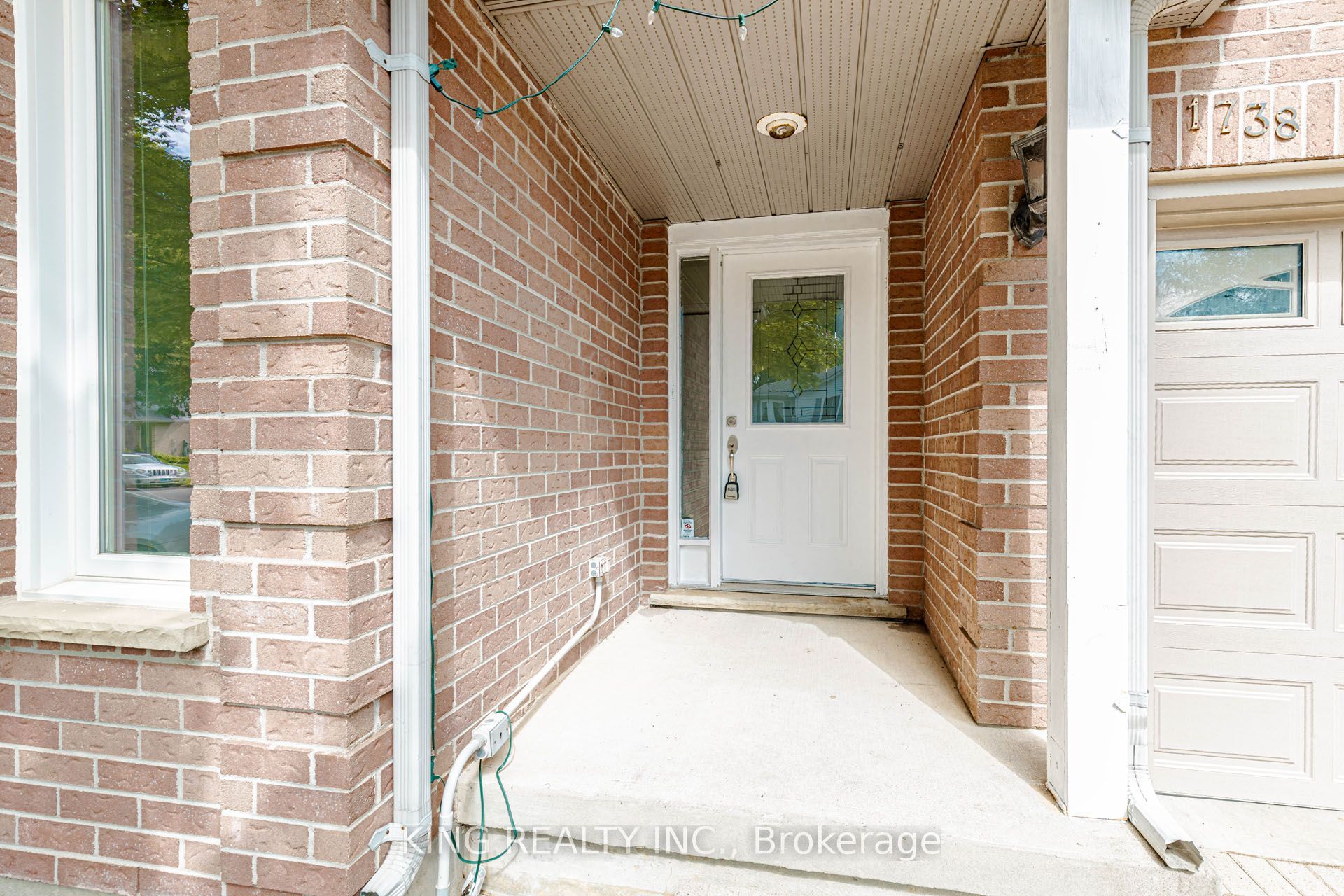 1738 MARCONI Boulevard, London East, ON N5V 4V4 photo 5