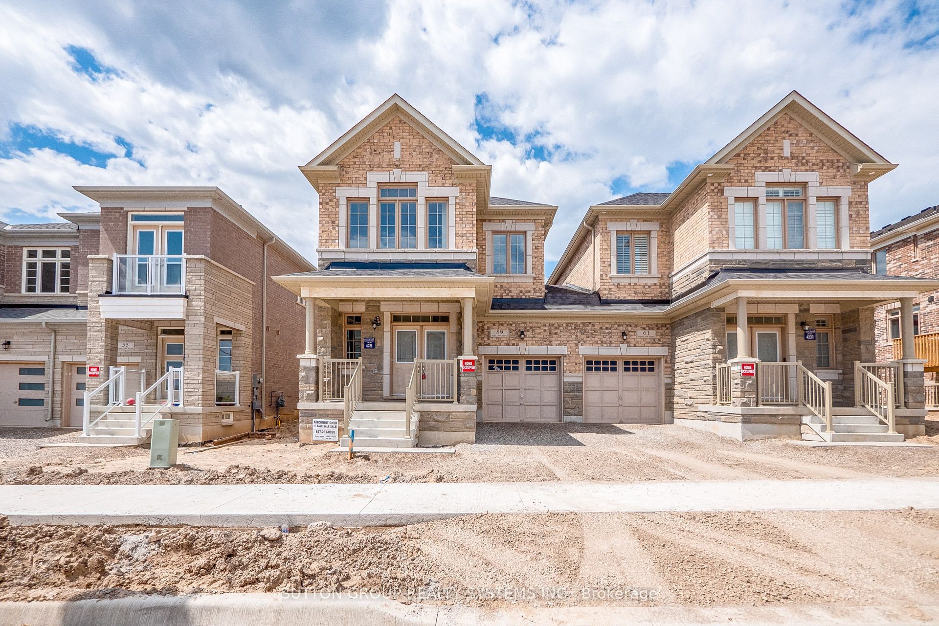59 Hager Crek Terrace, Hamilton, ON L8B 1Z3