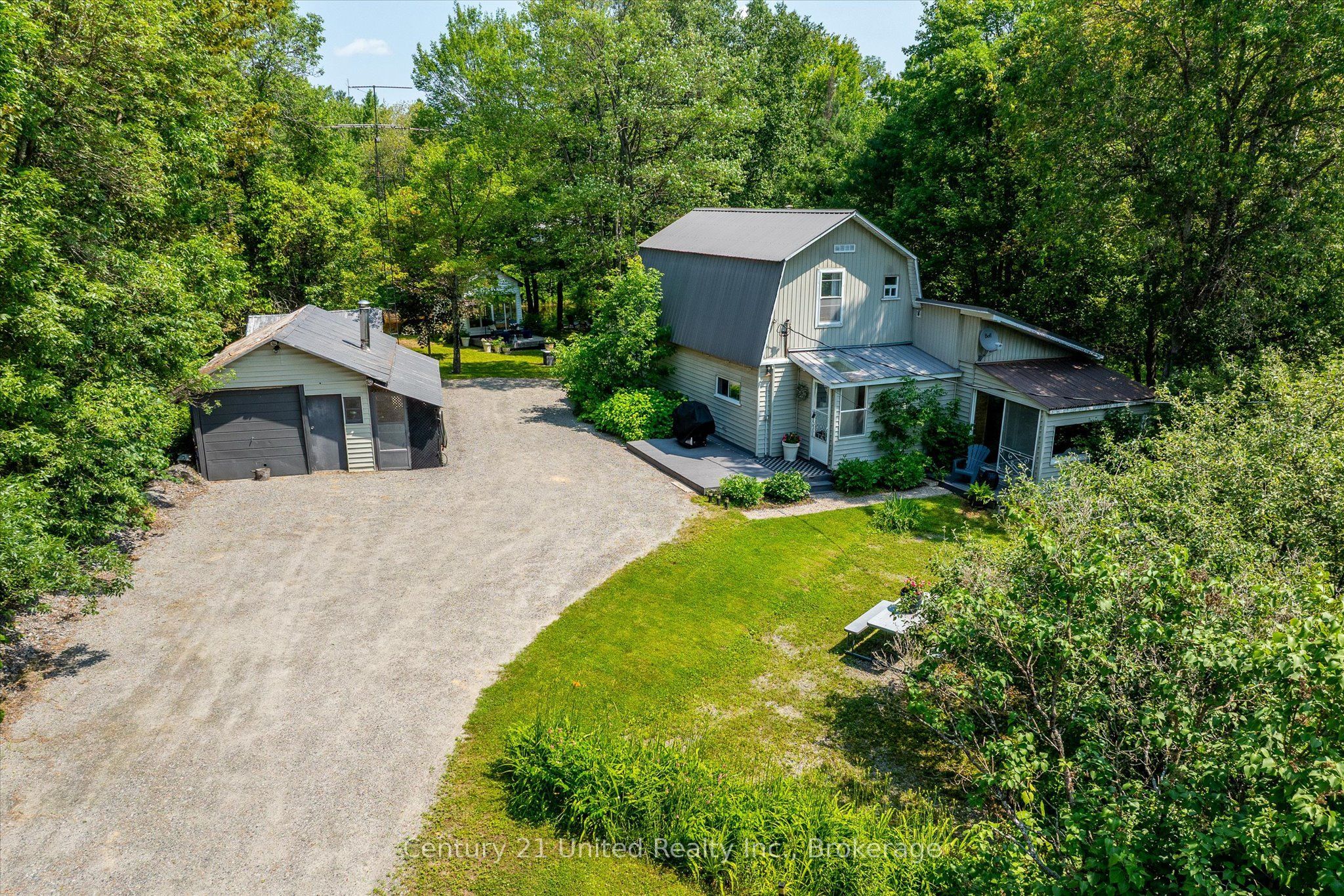 281-A Glory Road, Hastings Highlands, ON K0L 1C0 photo 2