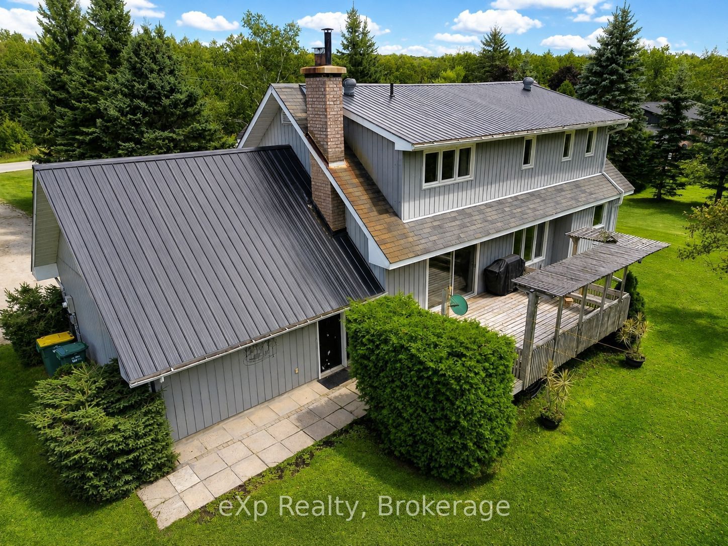 271 River Road, Grey Highlands, ON N0C 1C0 photo 2