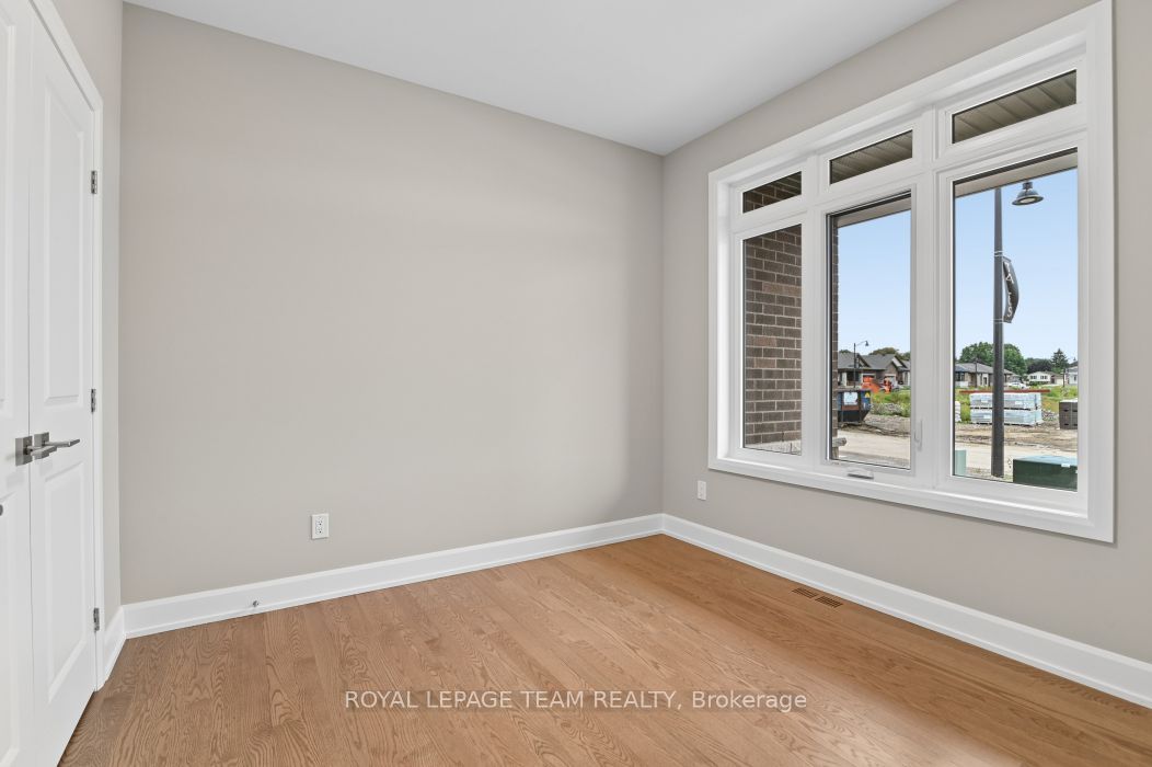 1225 Potter Drive, Brockville, ON K6V 0G8 photo 4