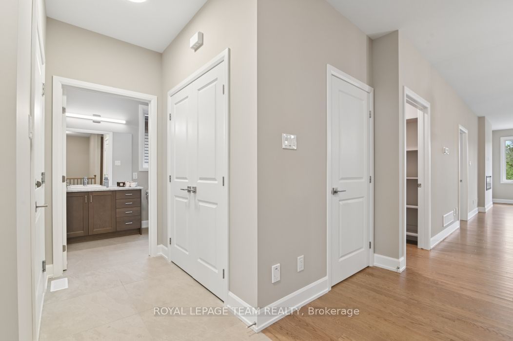 1225 Potter Drive, Brockville, ON K6V 0G8 photo 5