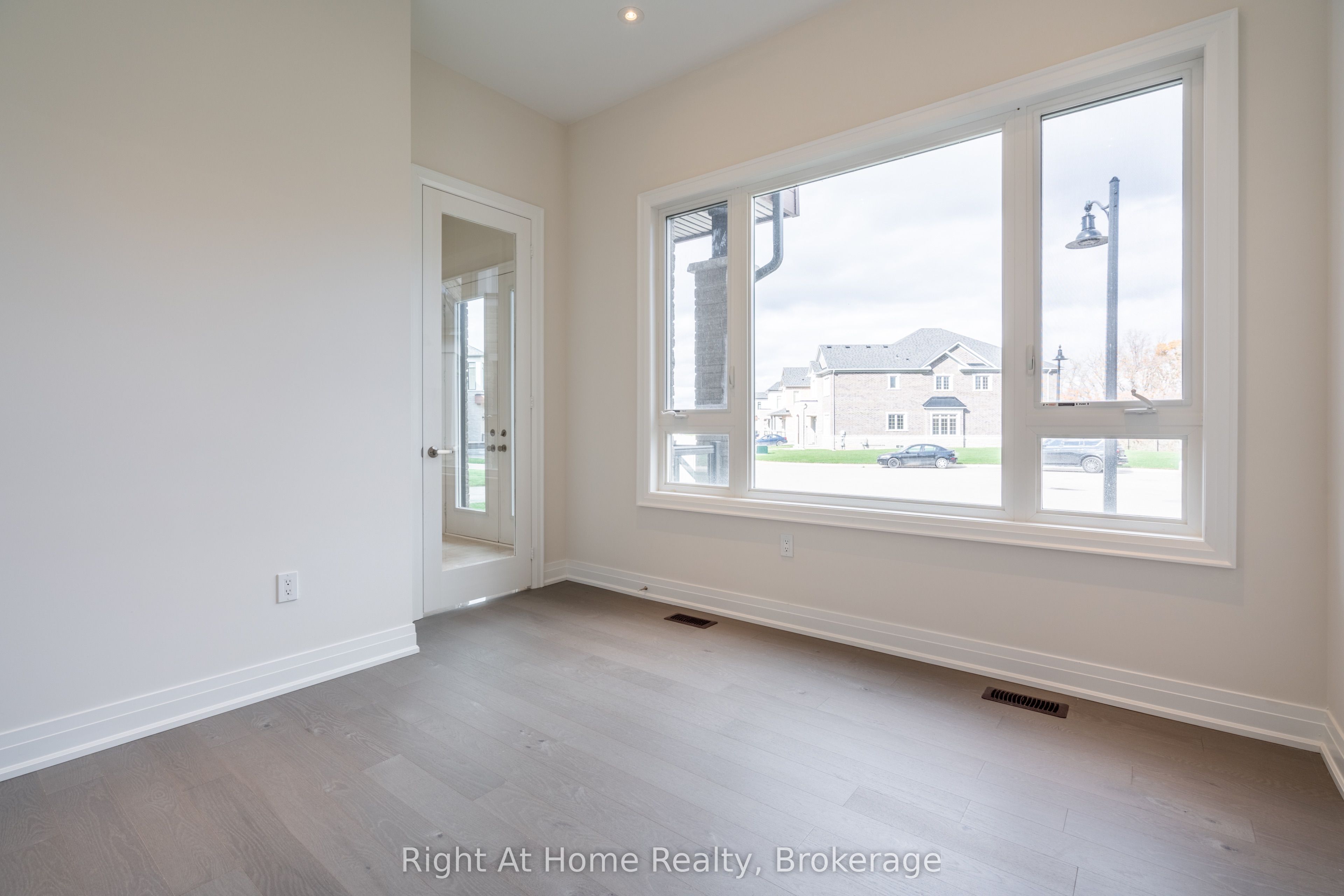 94 Smokey Hollow Place, Hamilton, ON L0R 2H1 photo 3