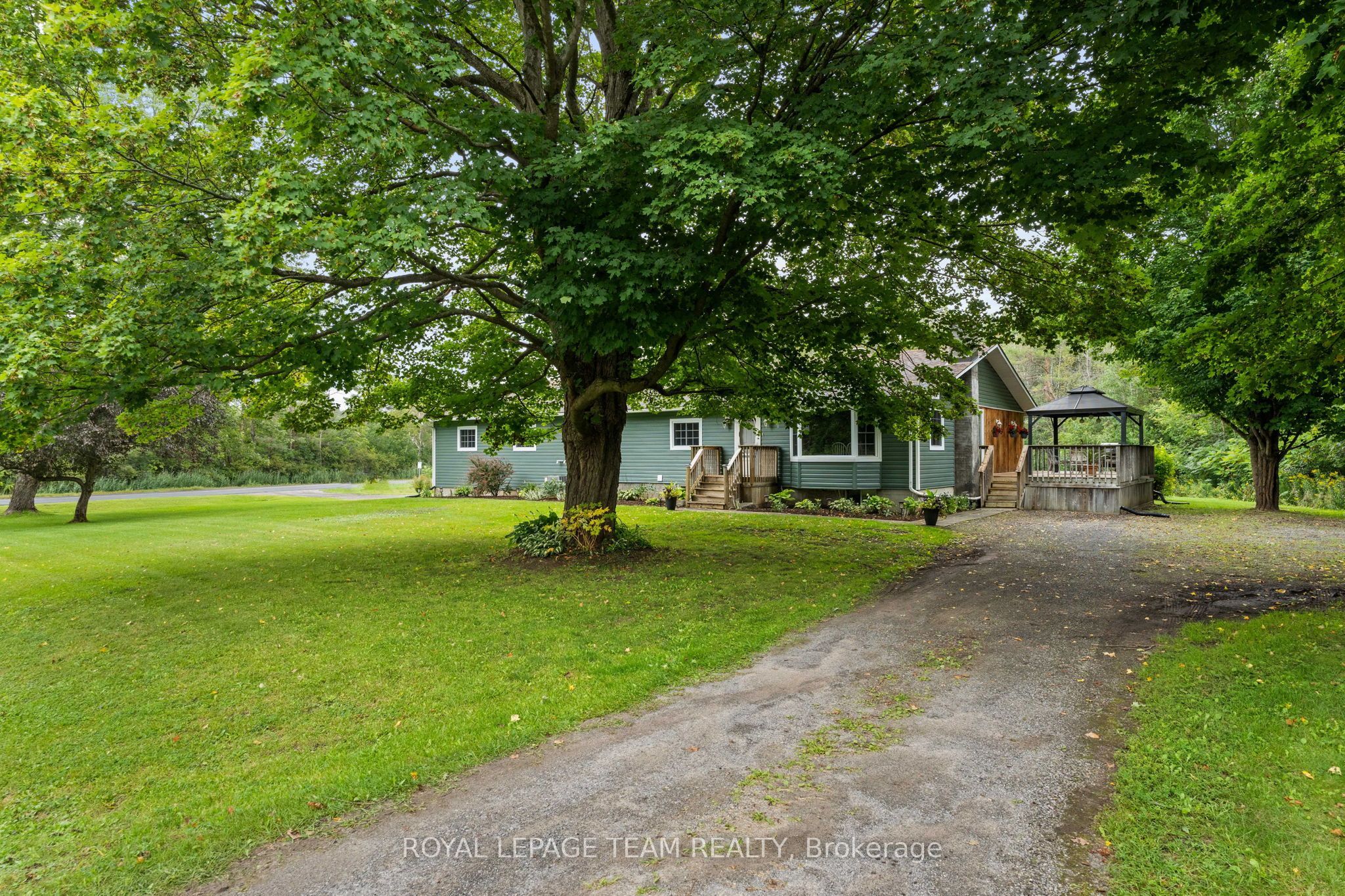 9115 County 44 Road, Edwardsburgh/Cardinal, ON K0E 1X0 photo 2