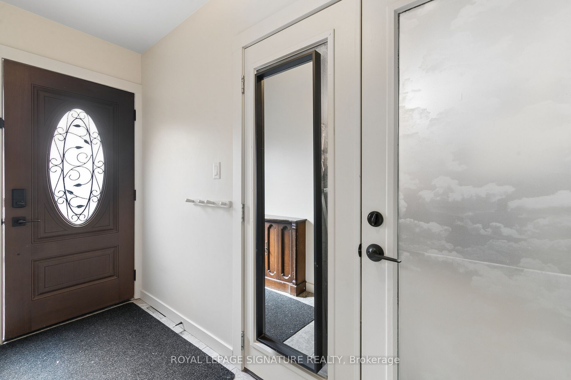 24 Davidson Street, Cambridge, ON N1S 2T9 photo 2