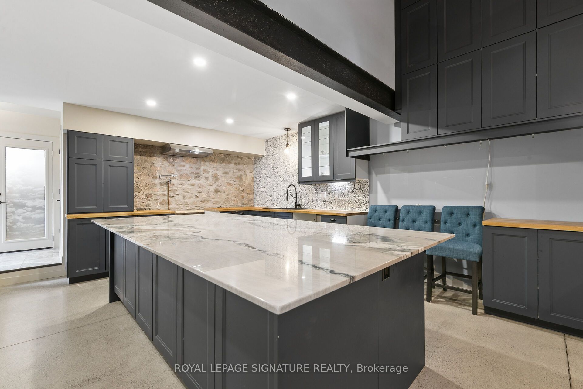 24 Davidson Street, Cambridge, ON N1S 2T9 photo 5