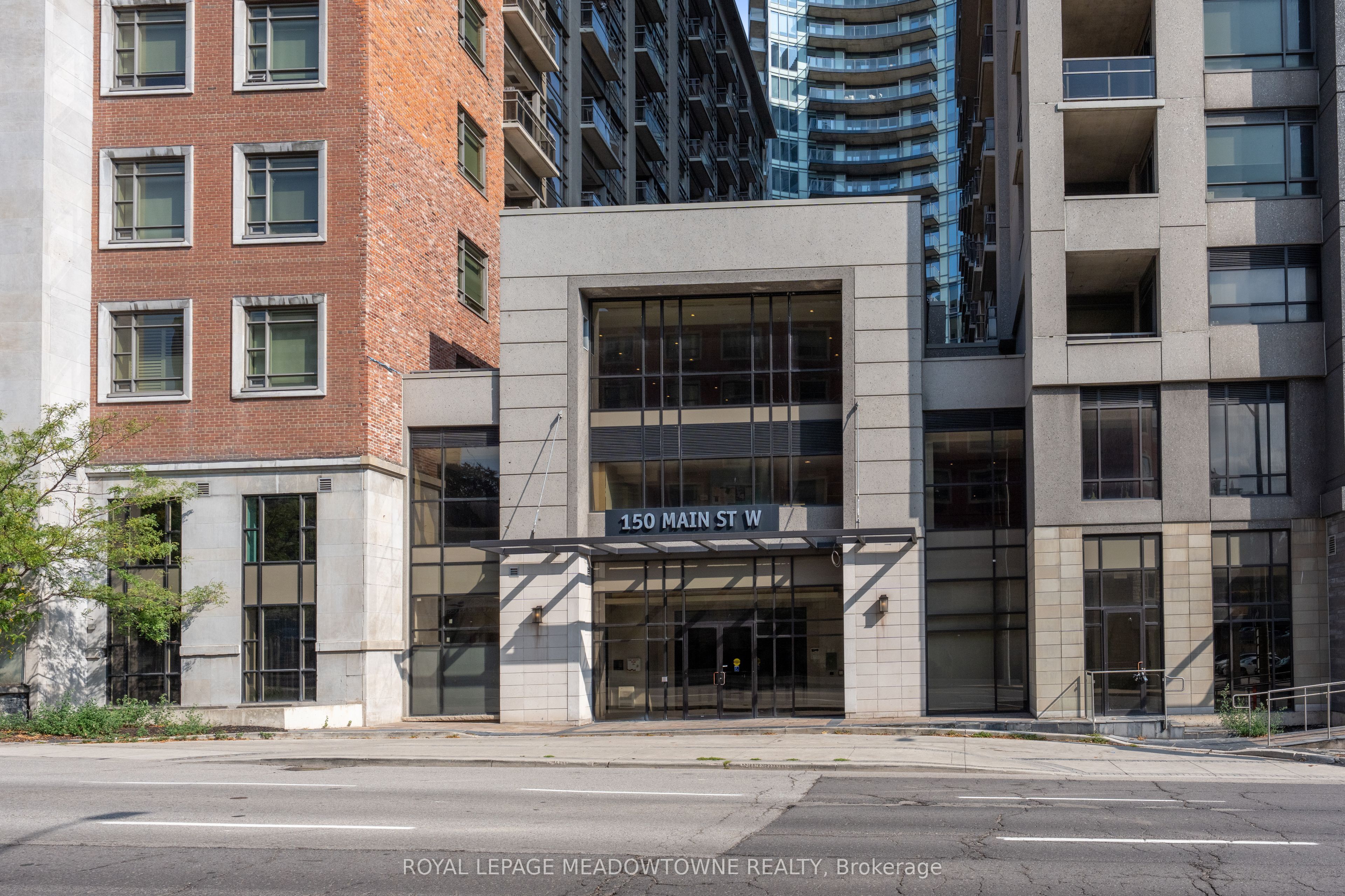 150 Main Street W 505, Hamilton, ON L8P 1H8 photo 4