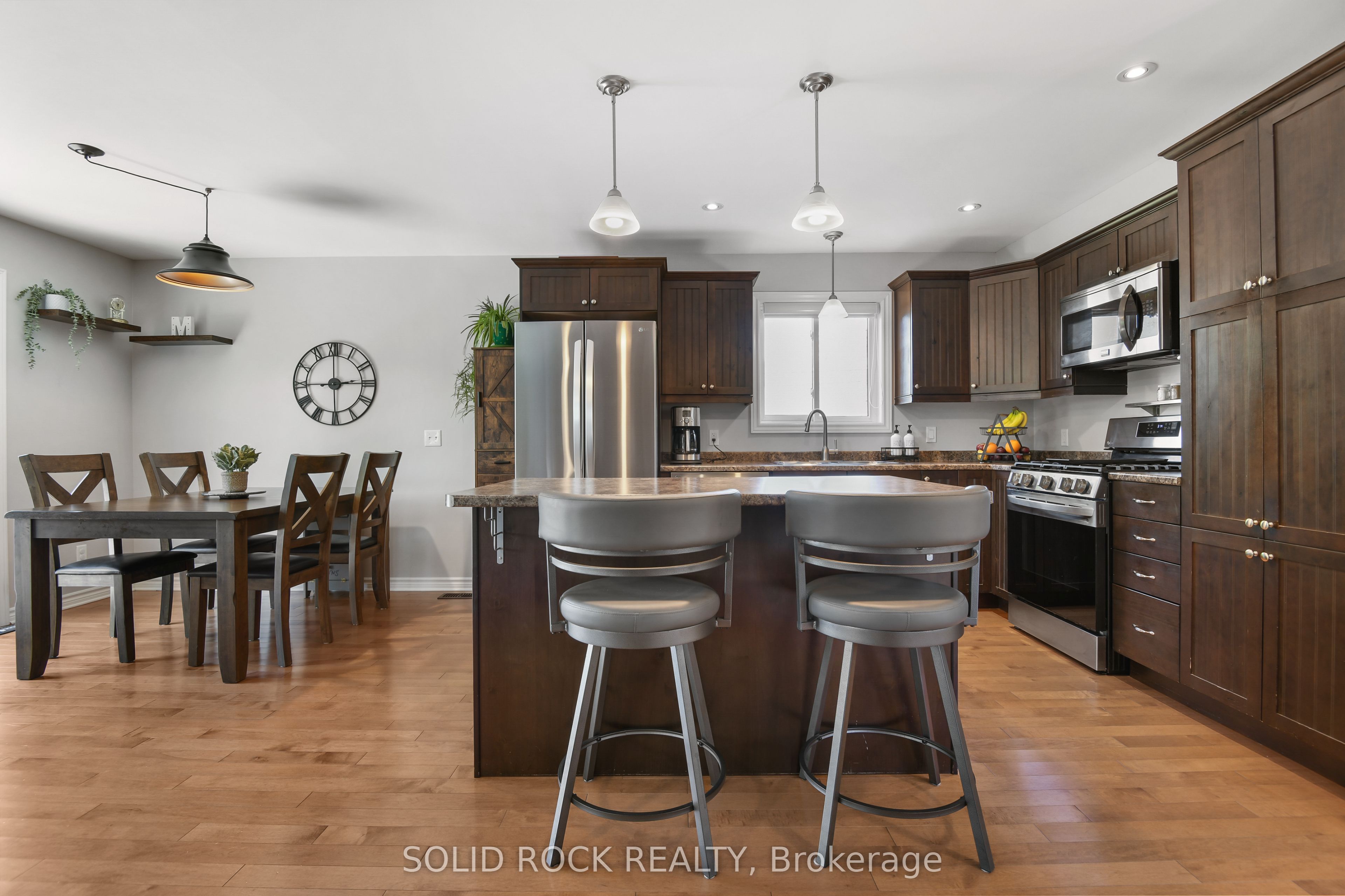 55 Woodward Street, Carleton Place, ON K7C 2X3 photo 5