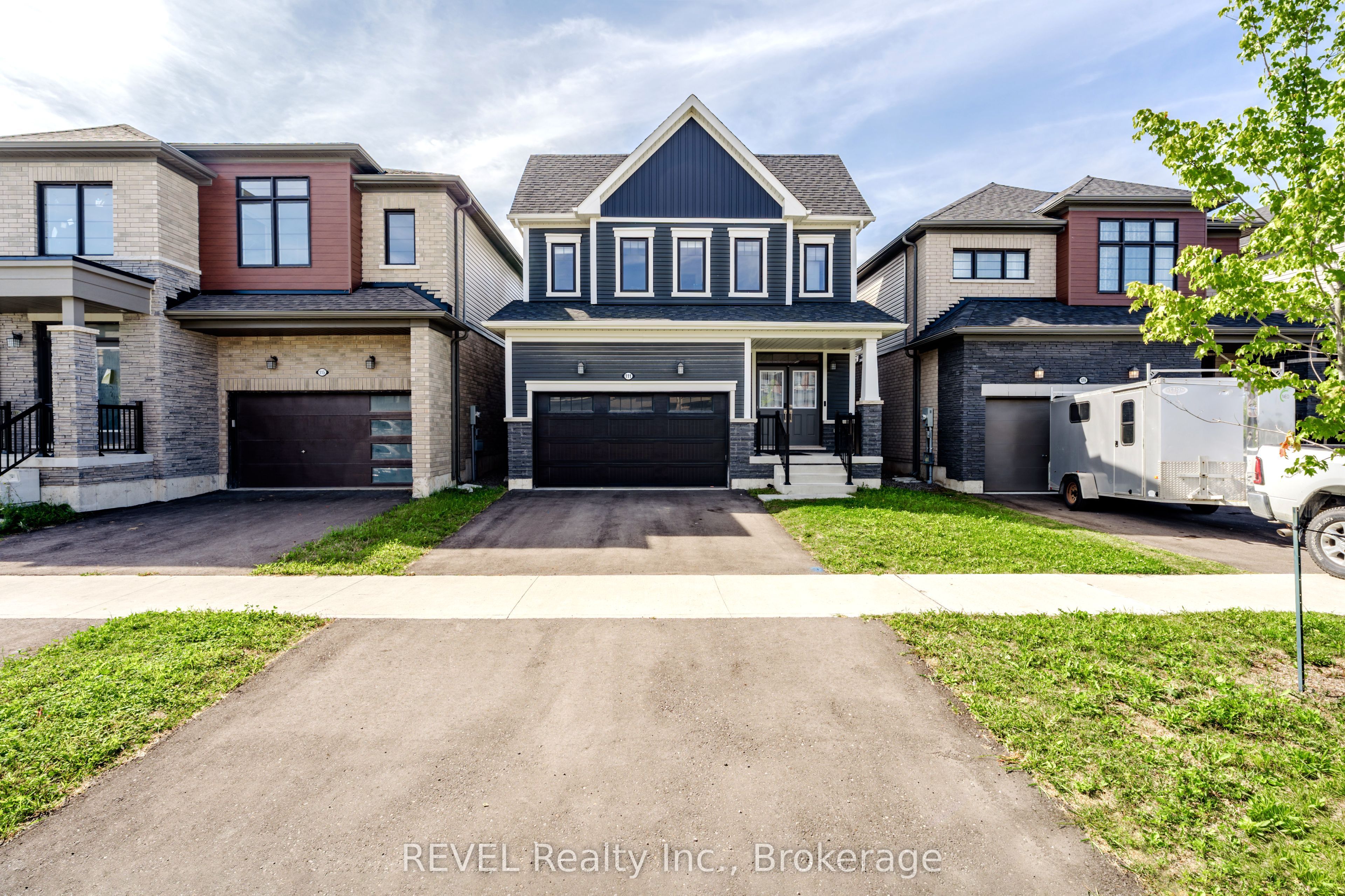 111 Sunflower Crescent, Thorold, ON L3B 0L1 photo 3