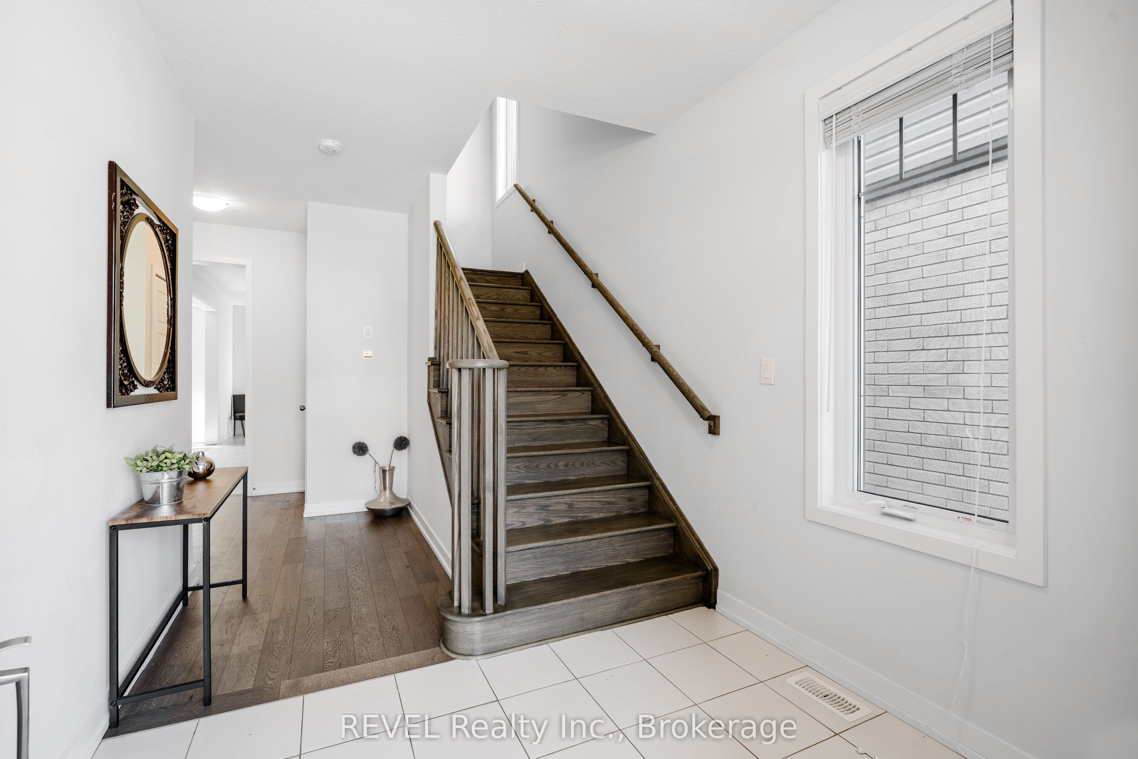 111 Sunflower Crescent, Thorold, ON L3B 0L1 photo 5