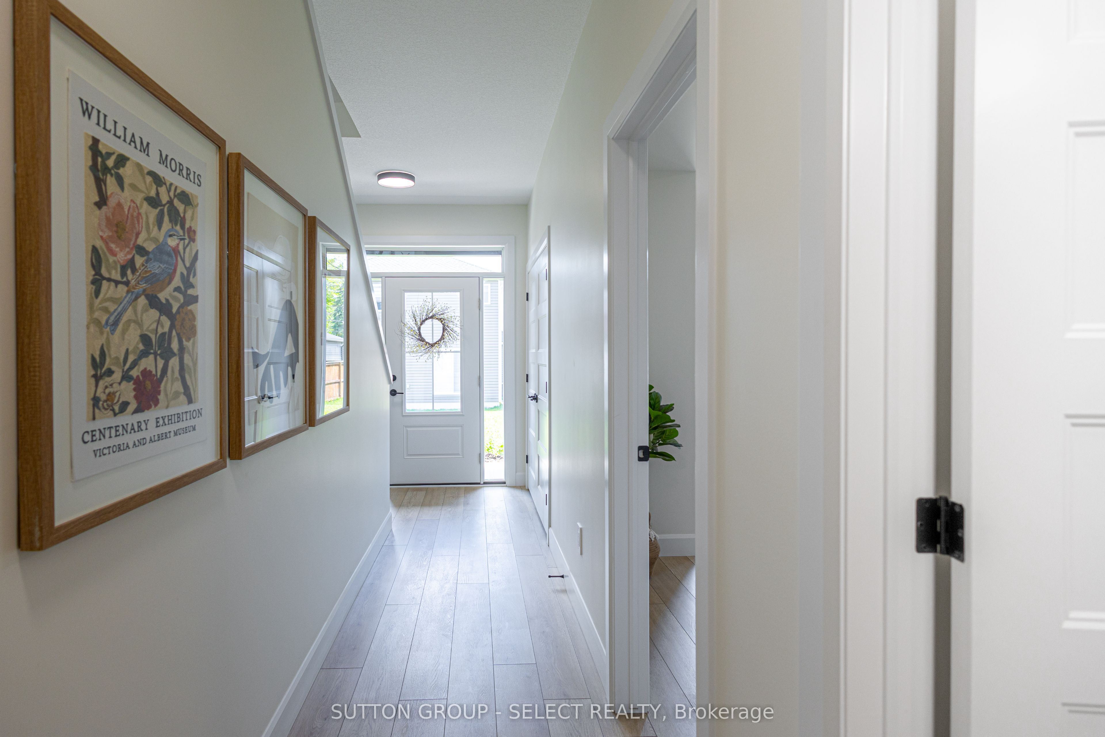 233 Upper Queen Street 26, Thames Centre, ON N0M 2P0 photo 4