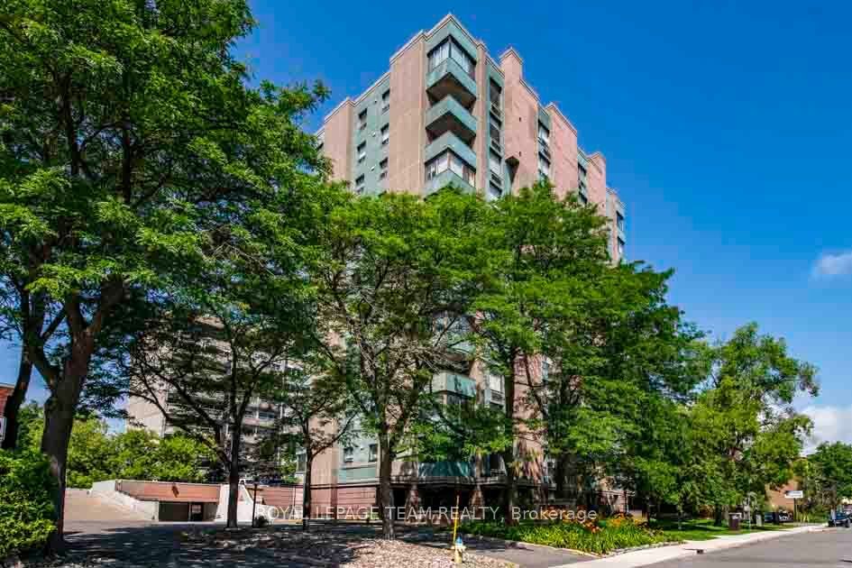 40 Arthur Street 901, West Centre Town, ON K1R 7T5