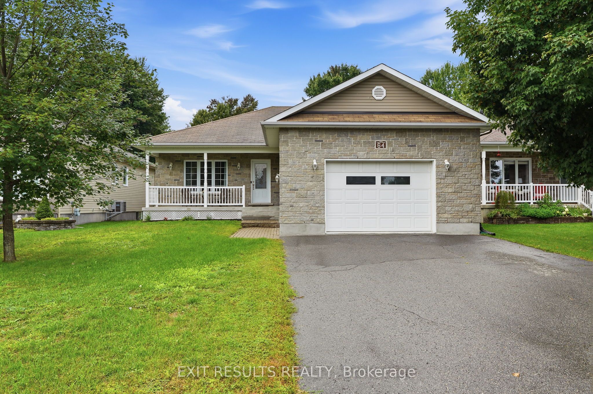 64 Giroux Street, The Nation, ON K0A 2M0