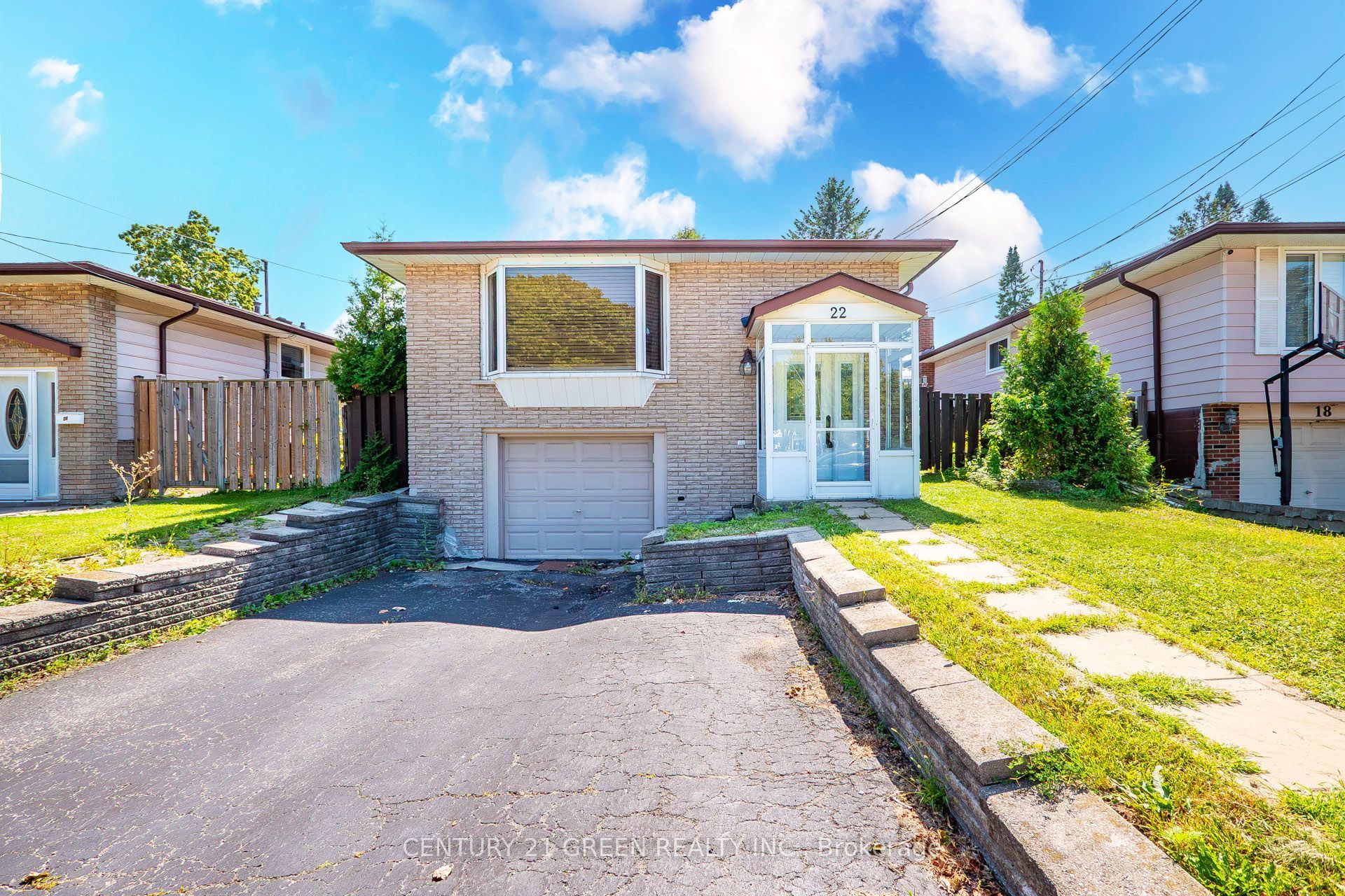 22 Quaker Crescent LOWER, Hamilton, ON L8W 1H5 photo 2