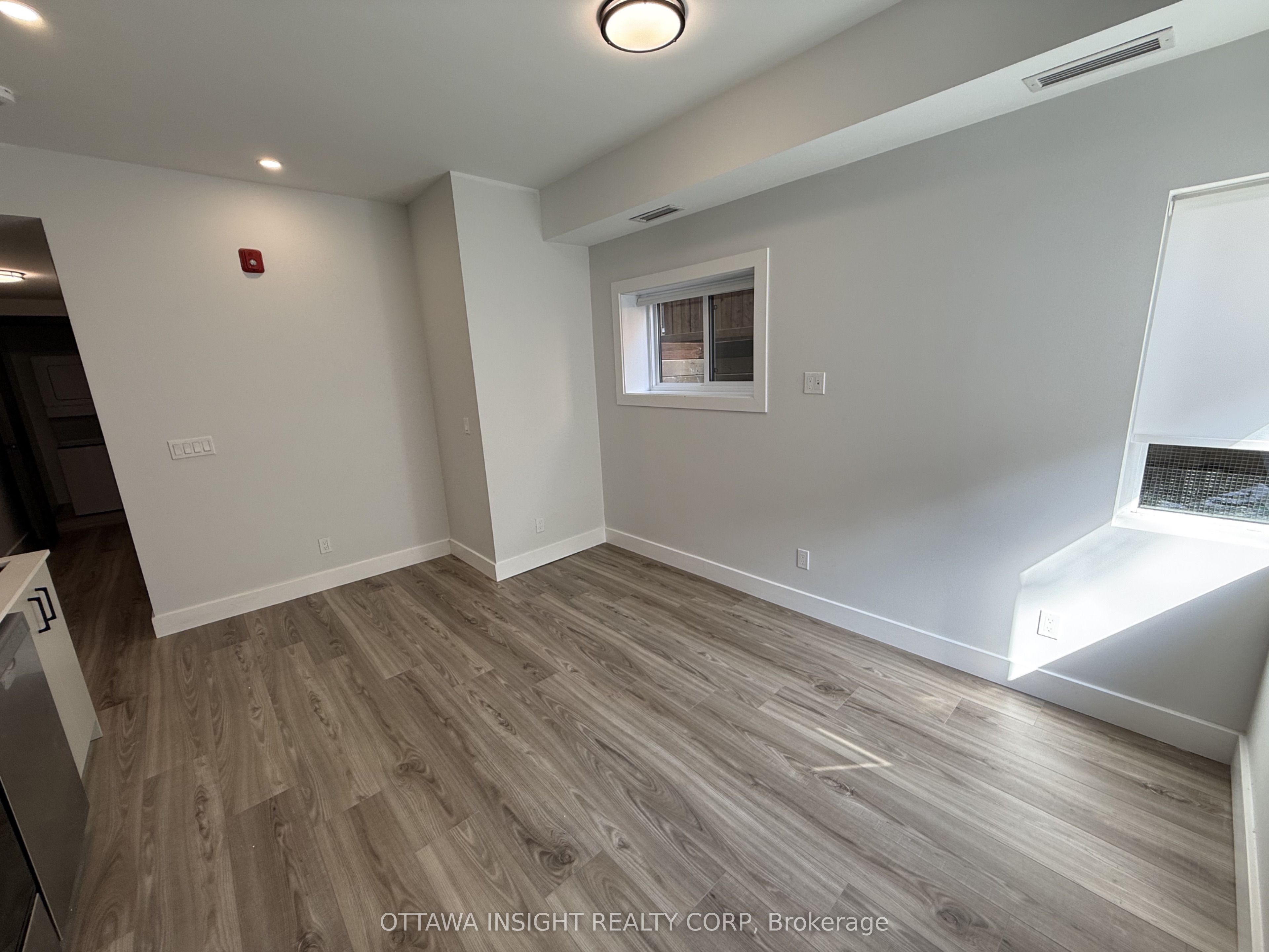 266 Carruthers Avenue 4, West Centre Town, ON K1Y 1N9 photo 5