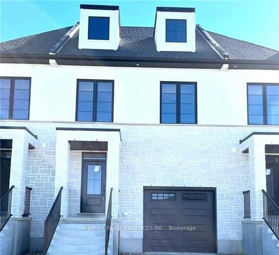 132 Doan Drive, Middlesex Centre, ON N0L 1R0