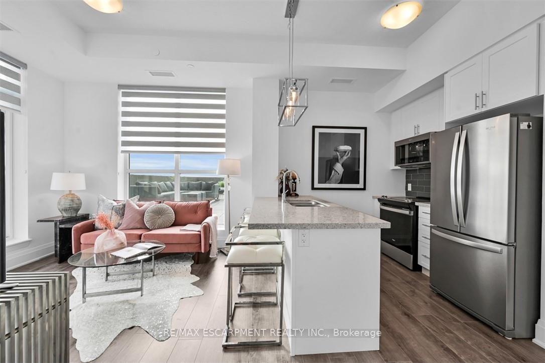 470 Dundas Street 515, Hamilton, ON L8B 2A6 photo 2