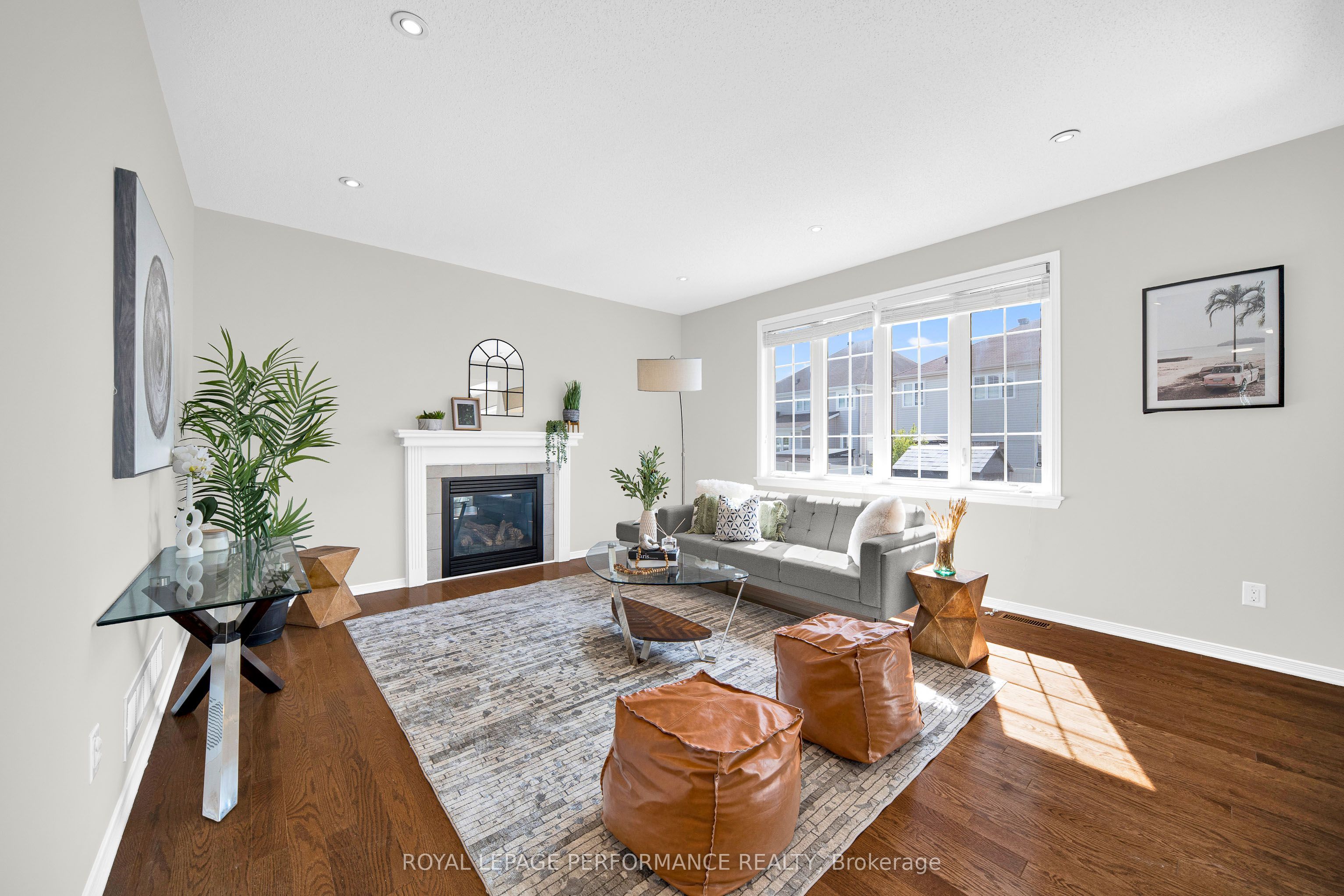 593 PINAWA Circle, Barrhaven, ON K2J 5Y2 photo 2