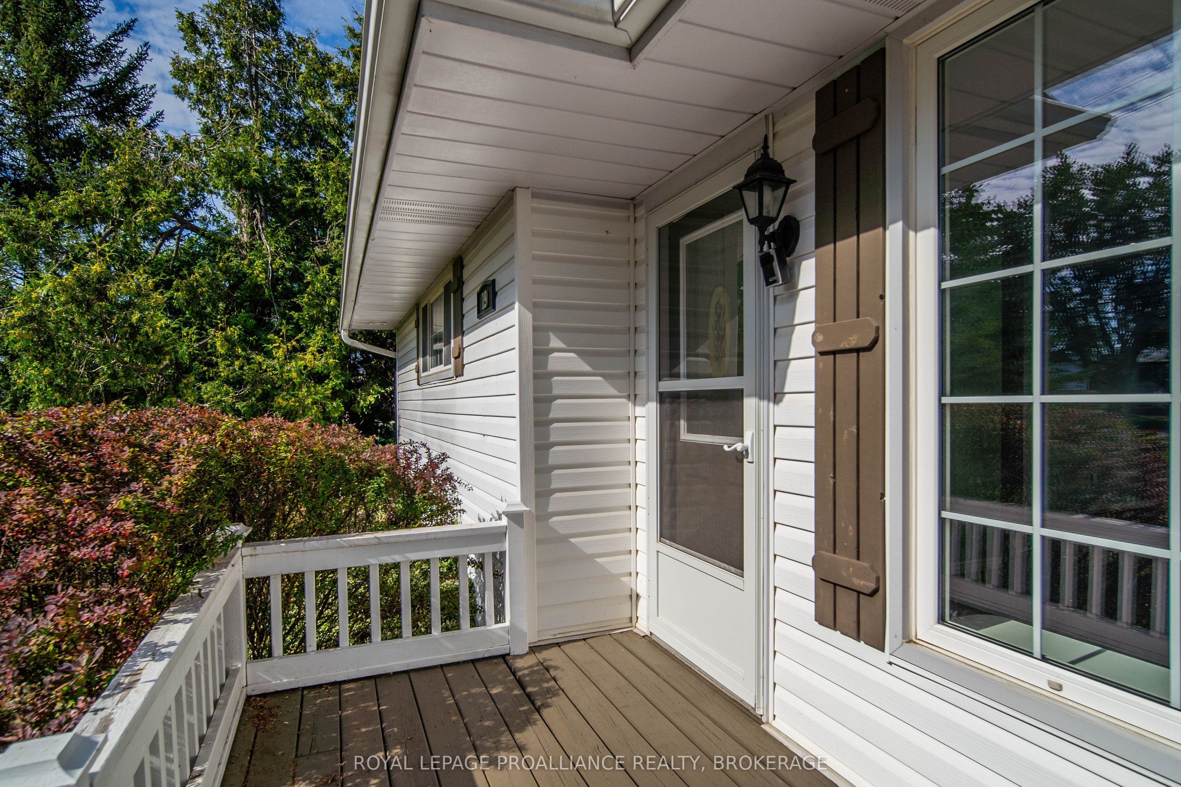 19 Millhaven Road, Loyalist, ON K0H 2H0 photo 2