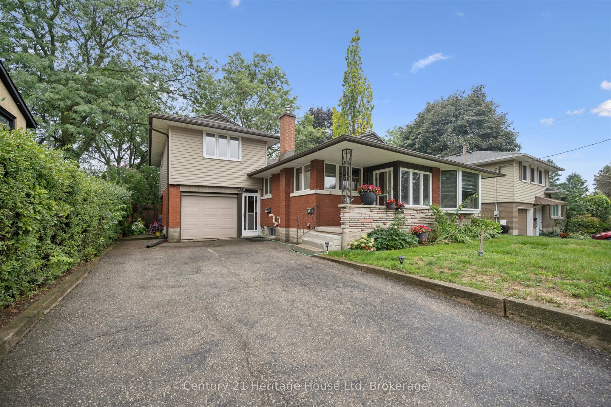 146 Cornell Avenue, Kitchener, ON N2G 3E6 photo 3