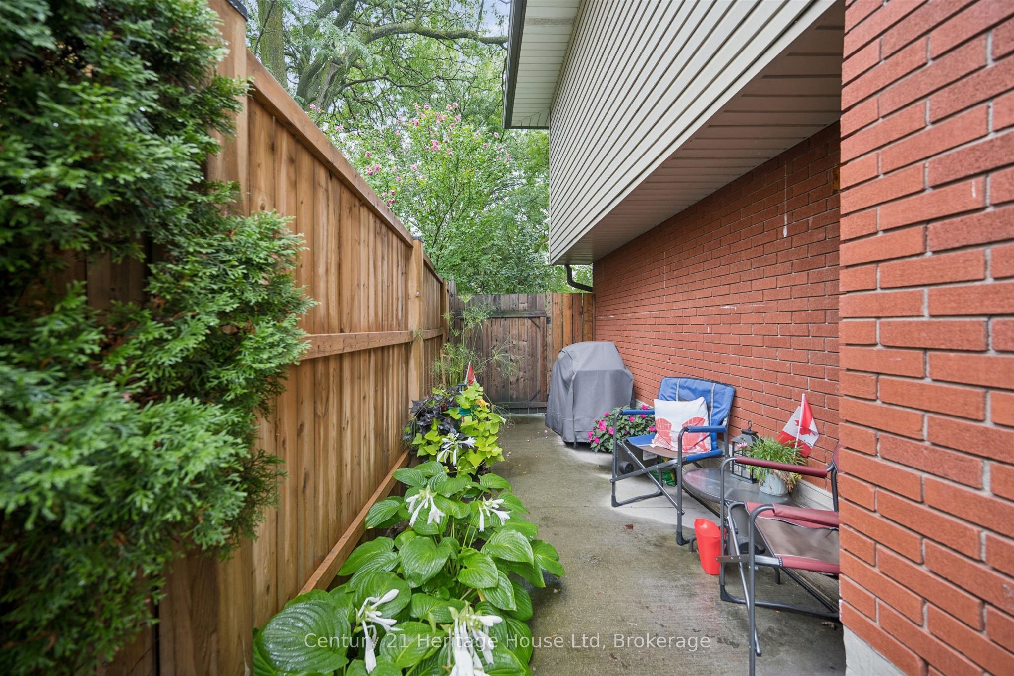 146 Cornell Avenue, Kitchener, ON N2G 3E6 photo 5