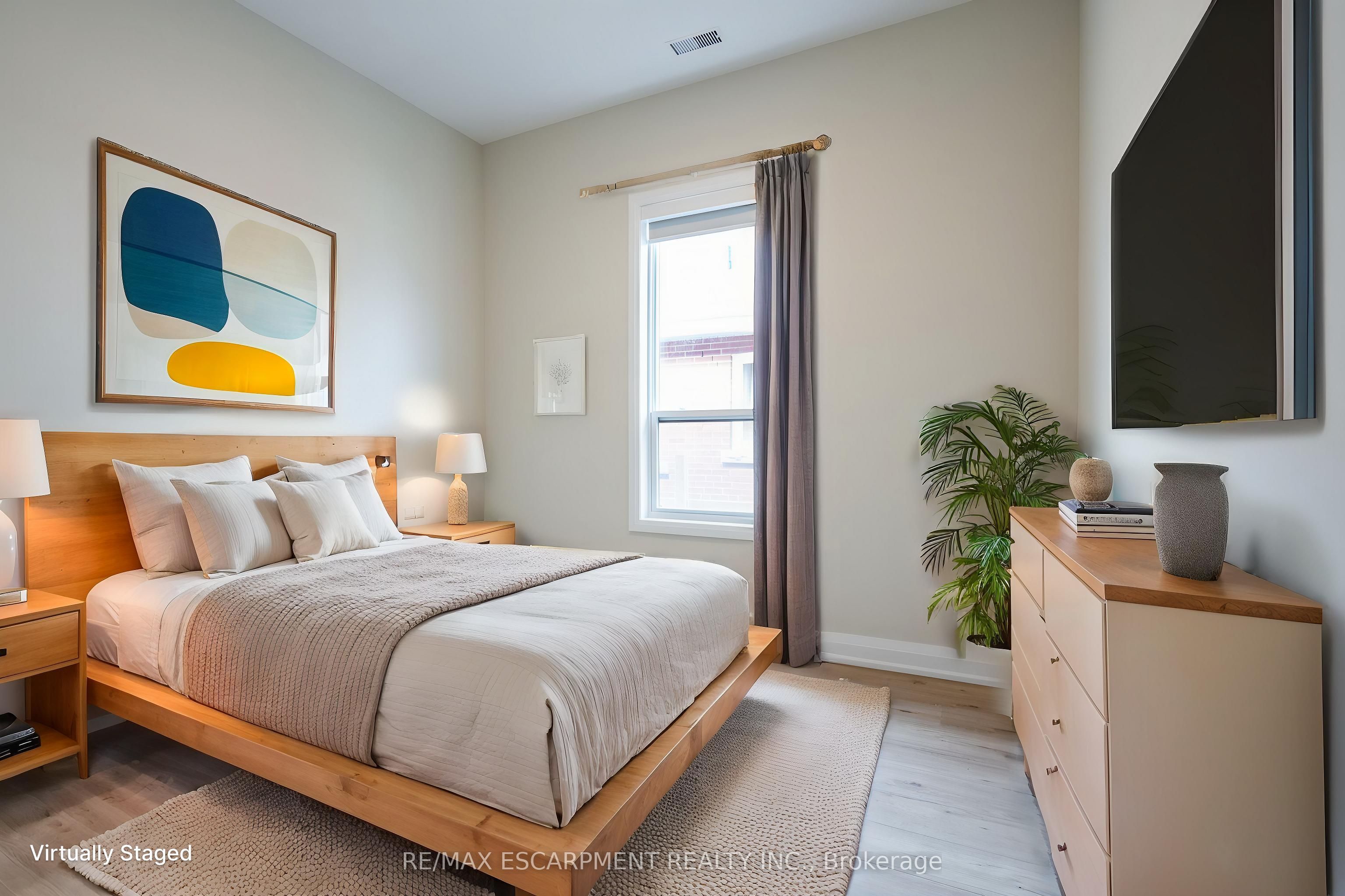 728 Eleventh Avenue B, Hamilton, ON L8T 2K8 photo 4