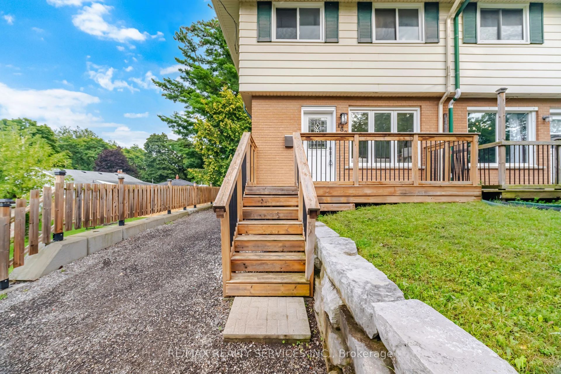 188 Edward Street, Cambridge, ON N3C 1K5 photo 3