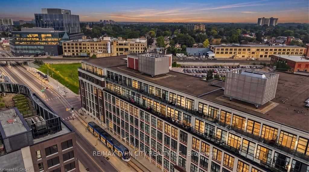410 King Street W 408, Kitchener, ON N2G 1C3
