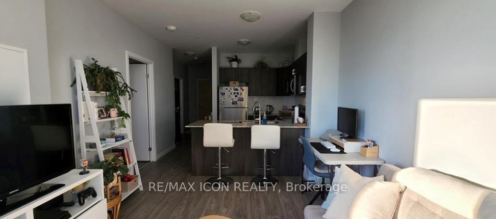 104 Garment Street 1806, Kitchener, ON N2G 0C3 photo 3
