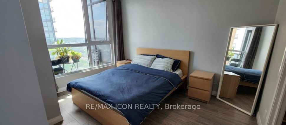 104 Garment Street 1806, Kitchener, ON N2G 0C3 photo 4