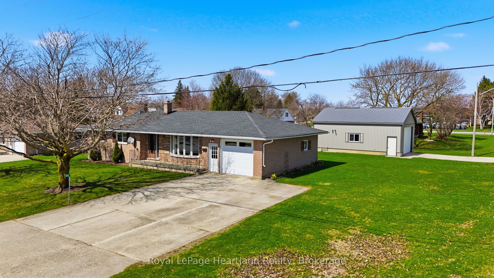 25 VINCENT Street, South Bruce, ON N0G 2J0 photo 3