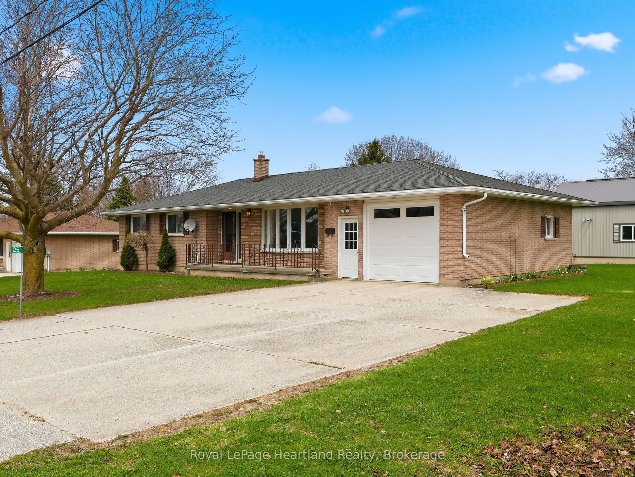 25 VINCENT Street, South Bruce, ON N0G 2J0 photo 4