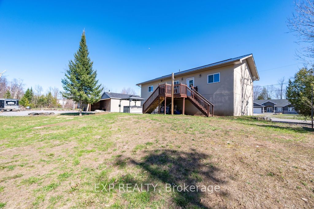 29 Partridge Drive, Greater Madawaska, ON K0J 1H0 photo 3