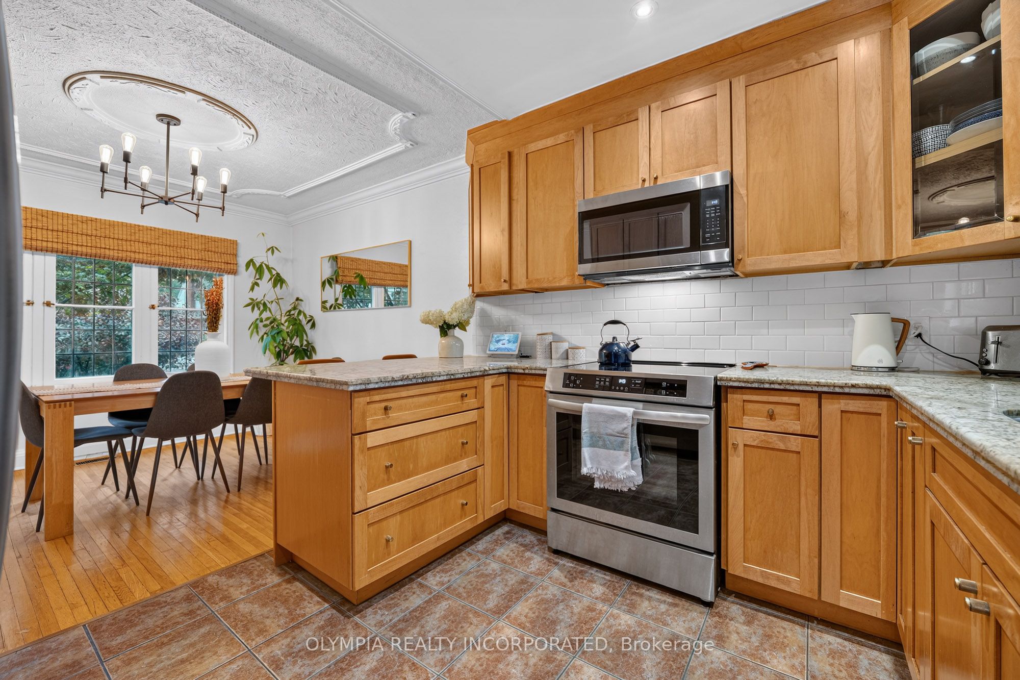 195 Ontario Street, St. Catharines, ON L2R 5K8 photo 4