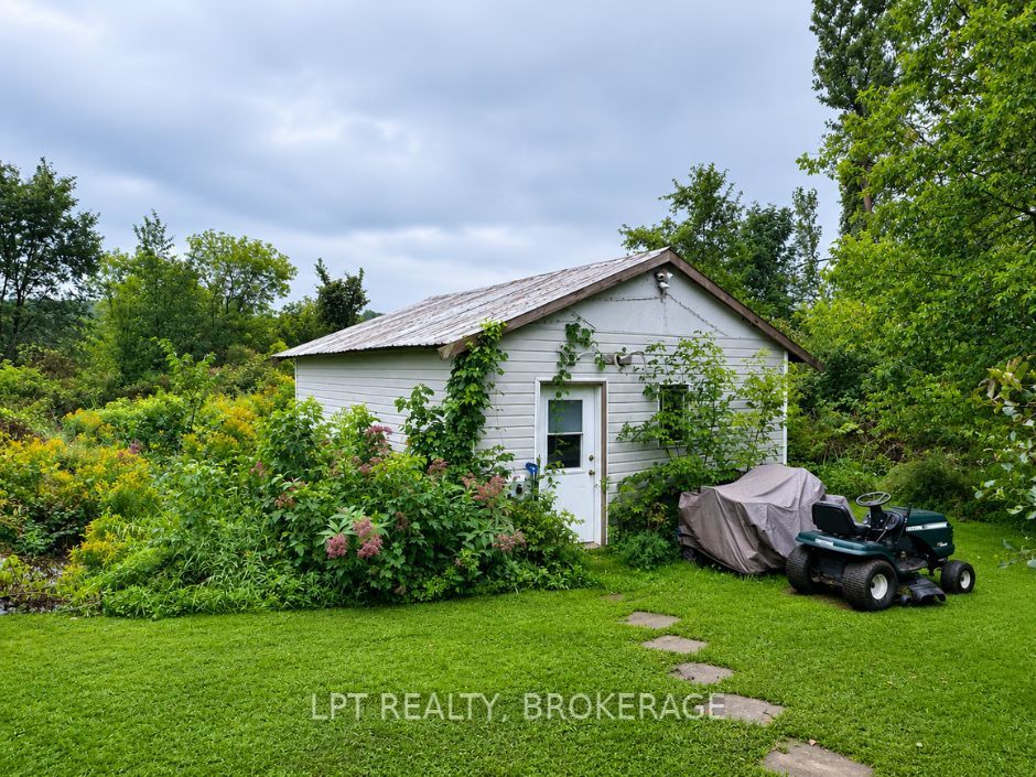 227 Big Hill Road 23, Leeds and the Thousand Islands, ON K0H 2N0 photo 3