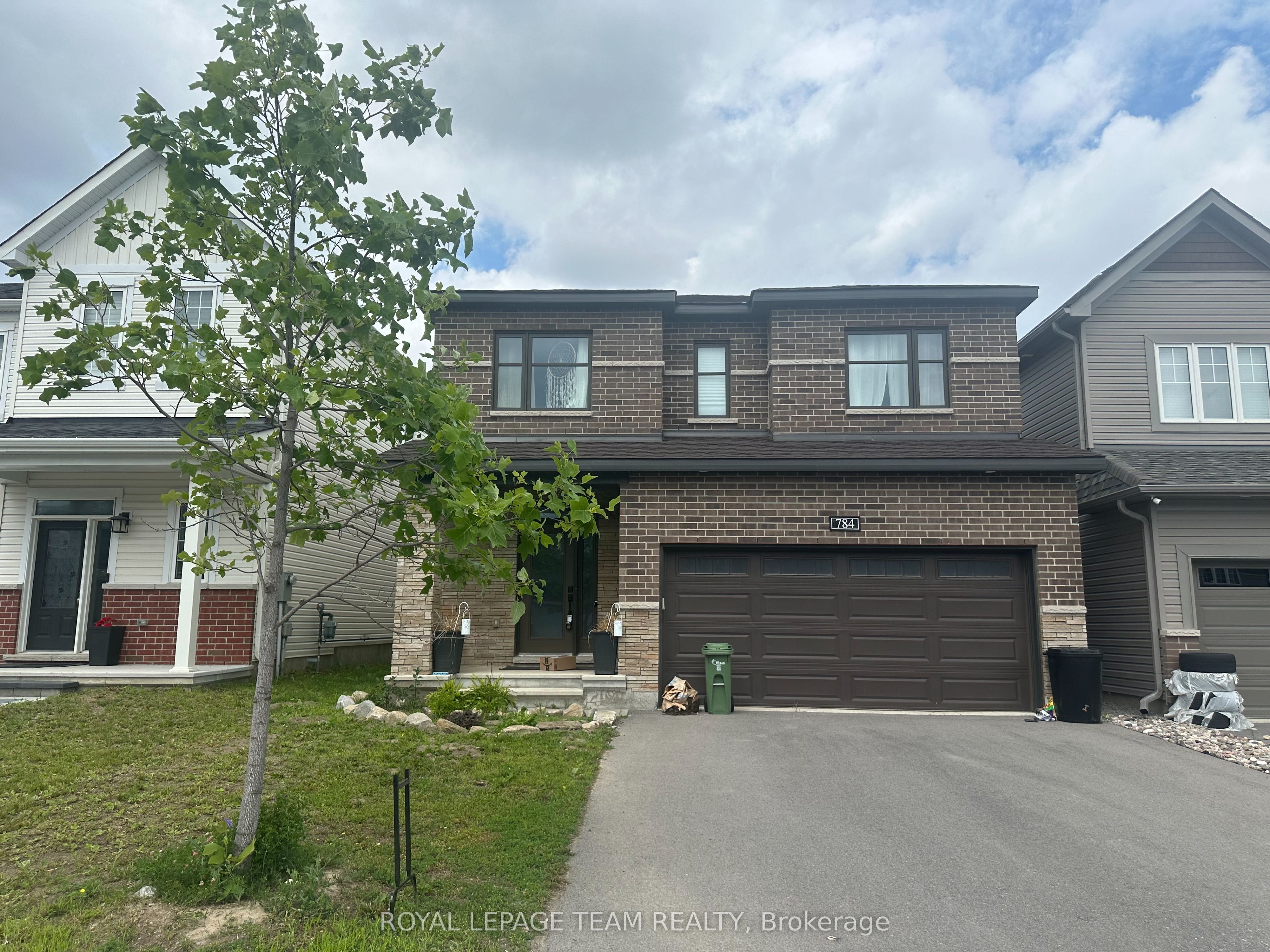 784 Cappamore Drive, Barrhaven, ON K2J 6V6