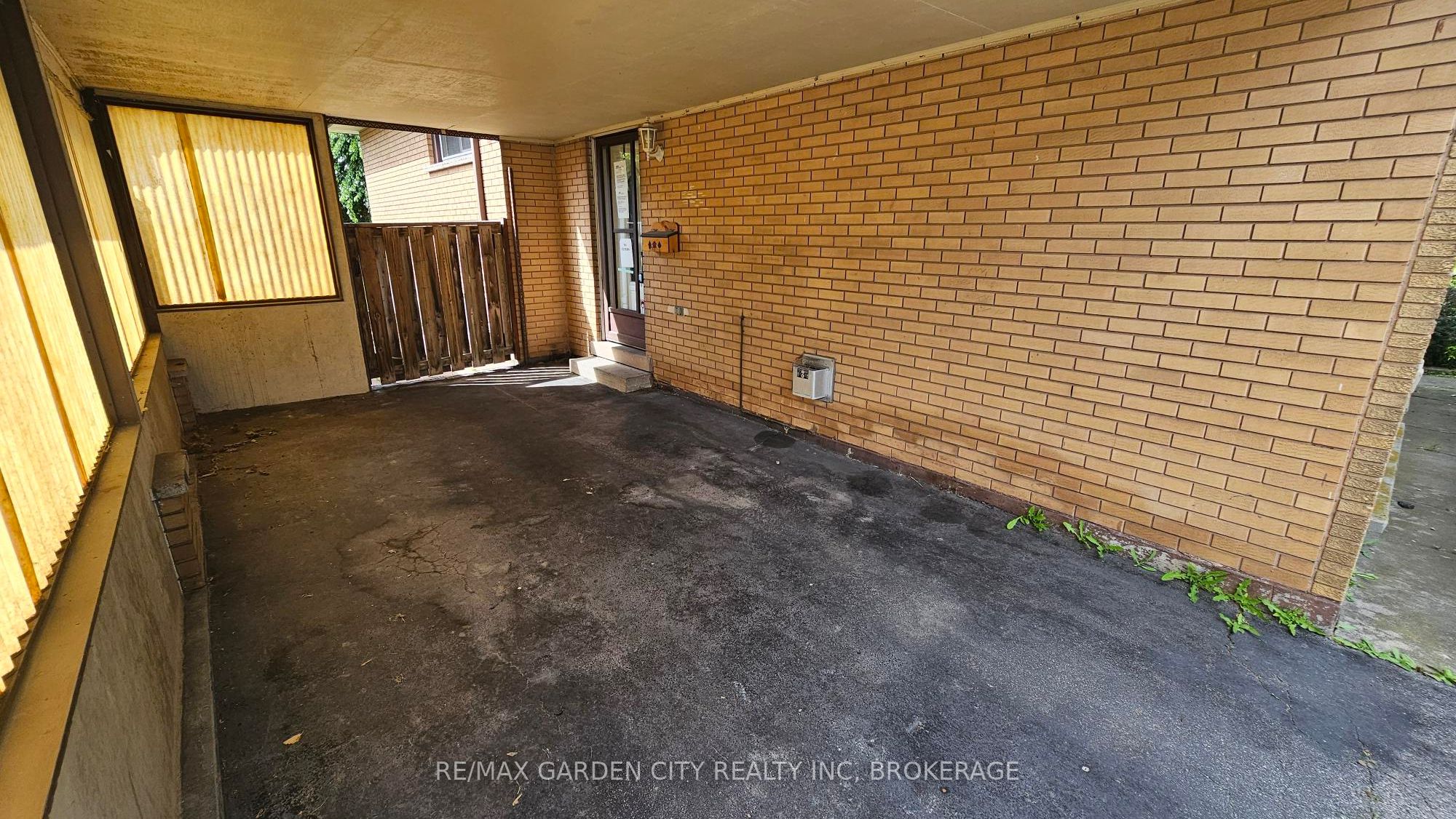 48 MANNING Avenue, Hamilton, ON L9A 3E7 photo 3