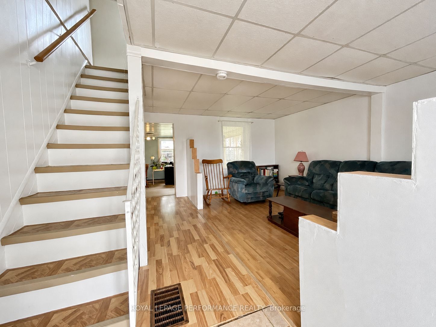 232 Regent Street, Hawkesbury, ON K6A 1E9 photo 2