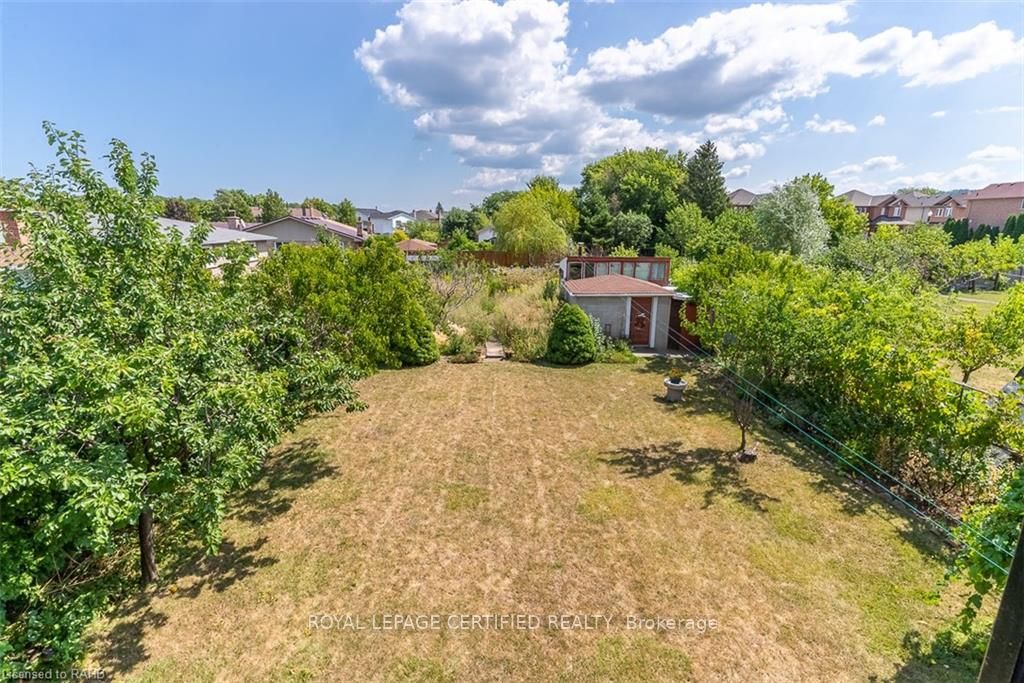 216 Margaret Avenue Lower, Hamilton, ON L8E 2H8 photo 3
