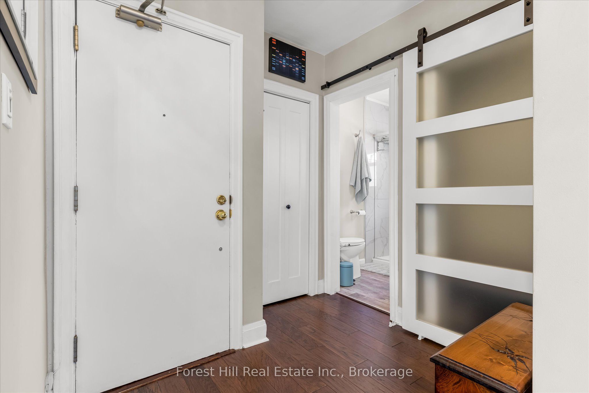 2 Stroud Road 5, Hamilton, ON L8S 1Z6 photo 4
