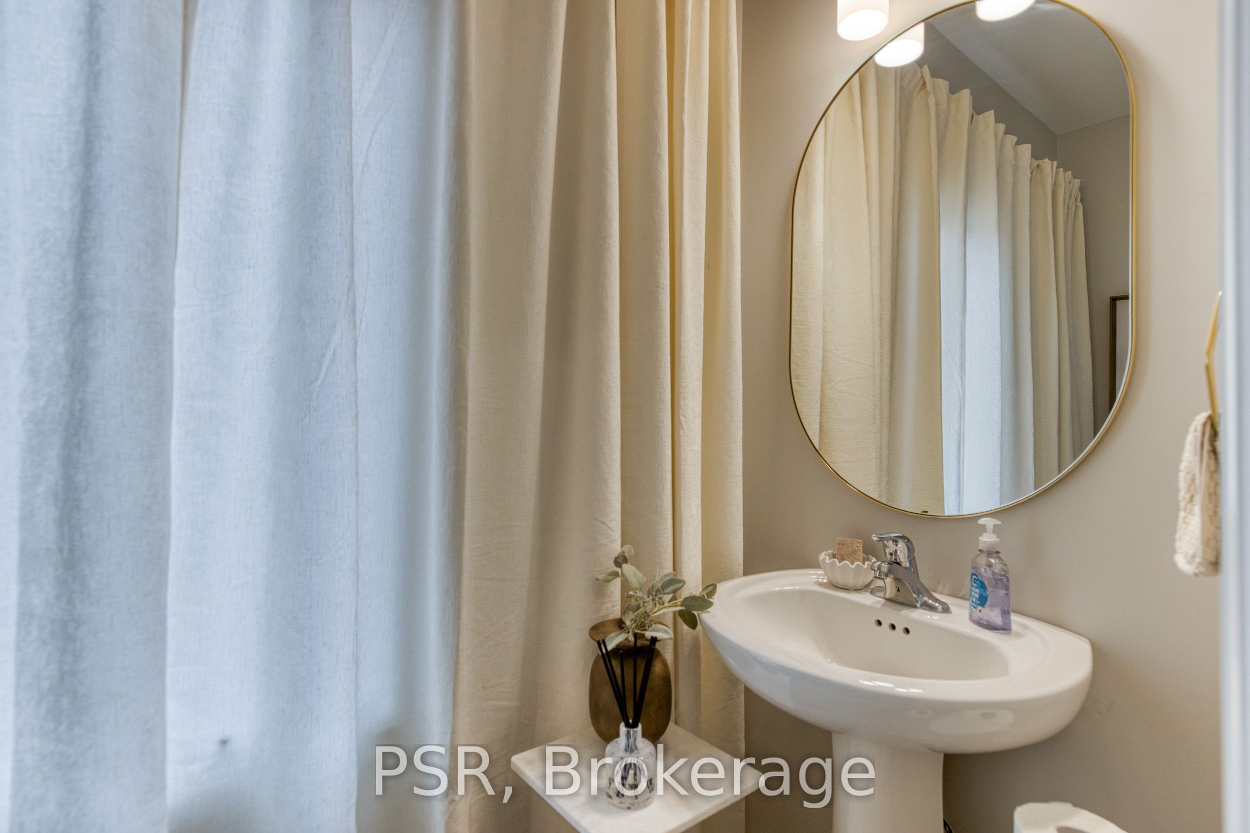 200 Rivergreen Crescent, Waterloo, ON N1S 0G1 photo 4