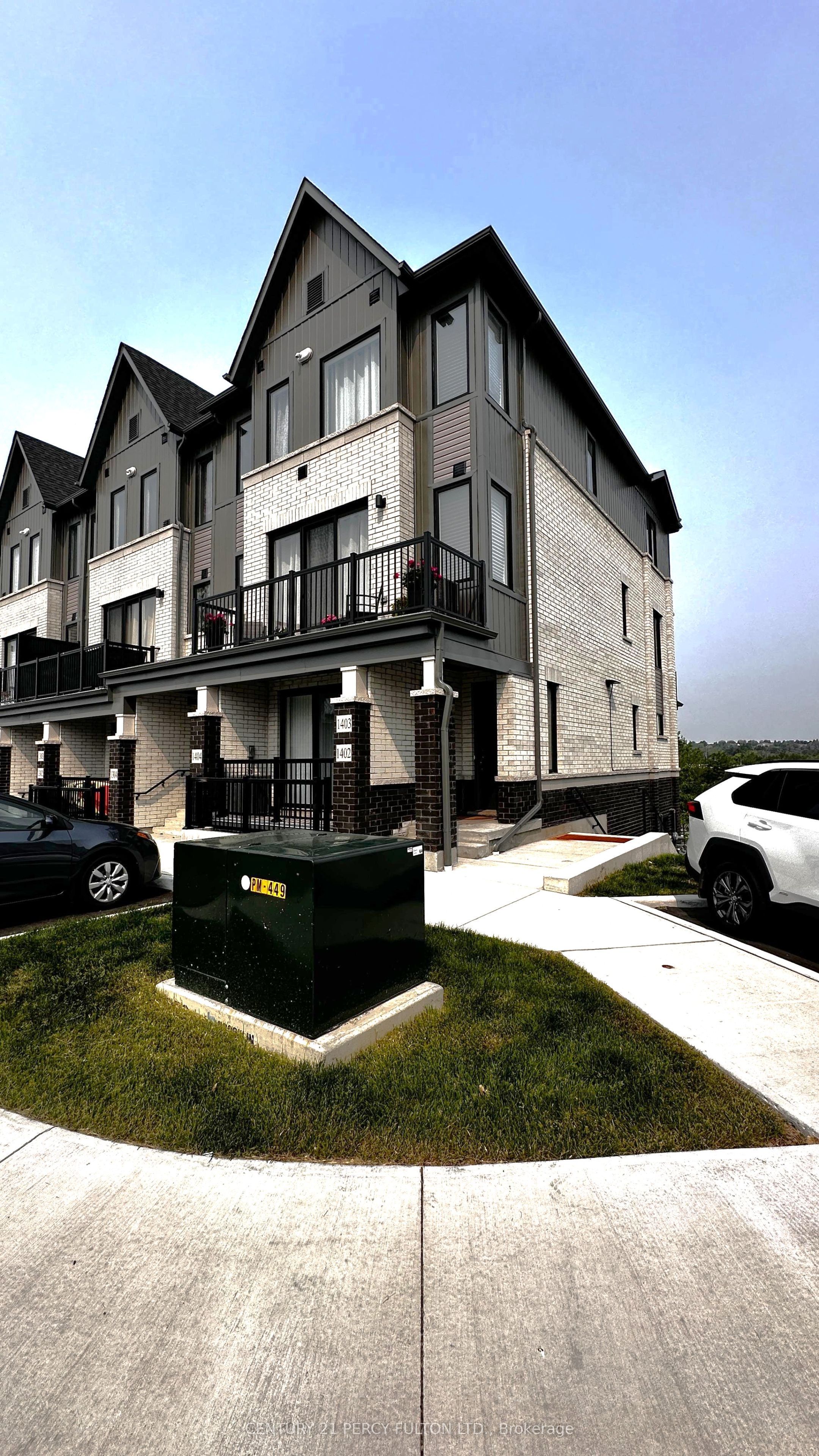 160 Densmore Road 1402, Cobourg, ON K9A 4J9