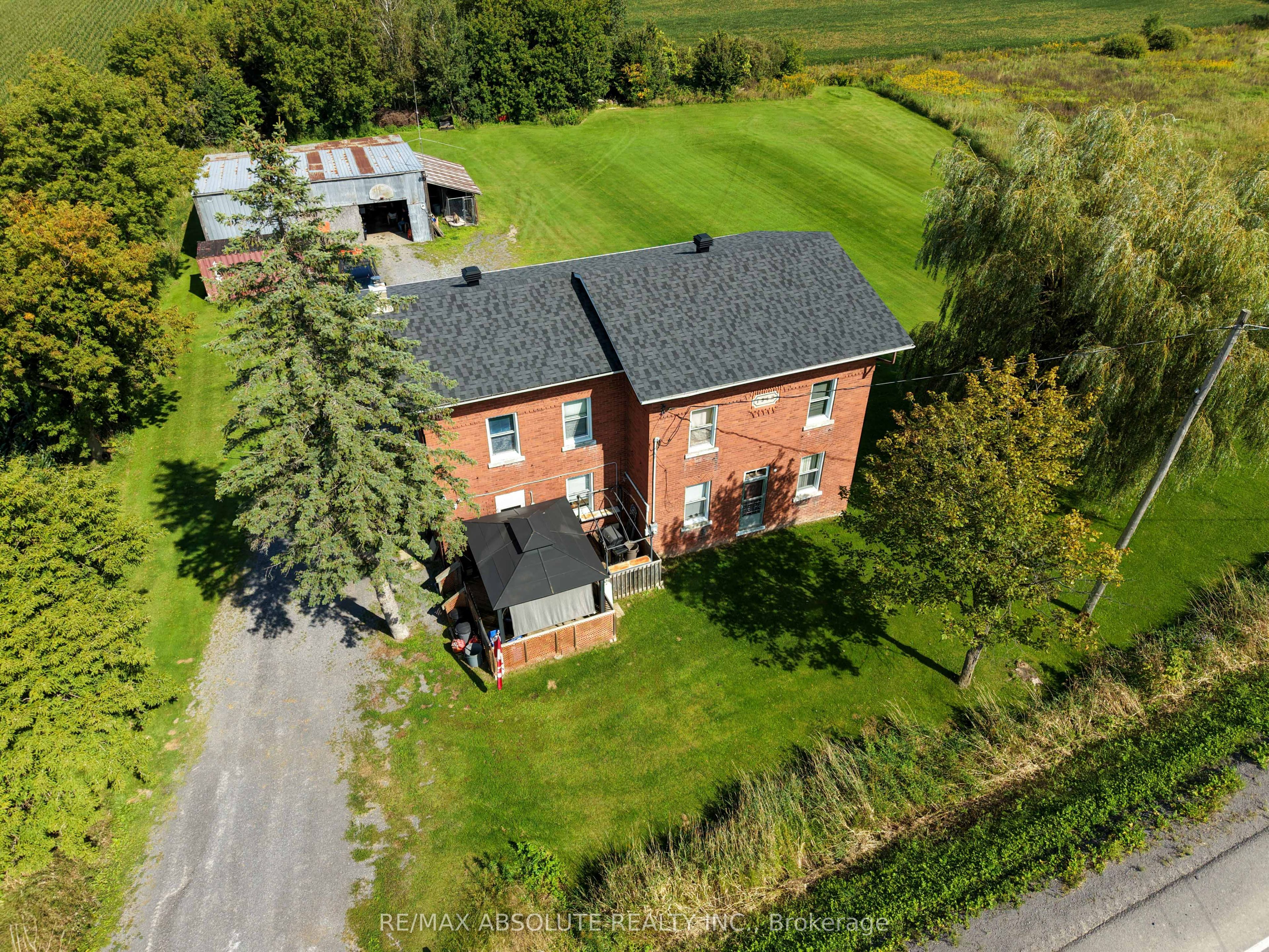 2671 Champlain Street, Clarence-Rockland, ON K0A 1N0 photo 4