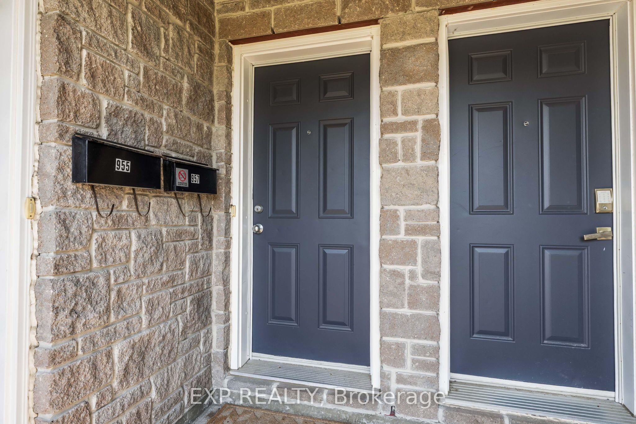 957 Cummings Avenue 35, Cyrville - Carson Grove - Pineview, ON K1J 7R9 photo 2